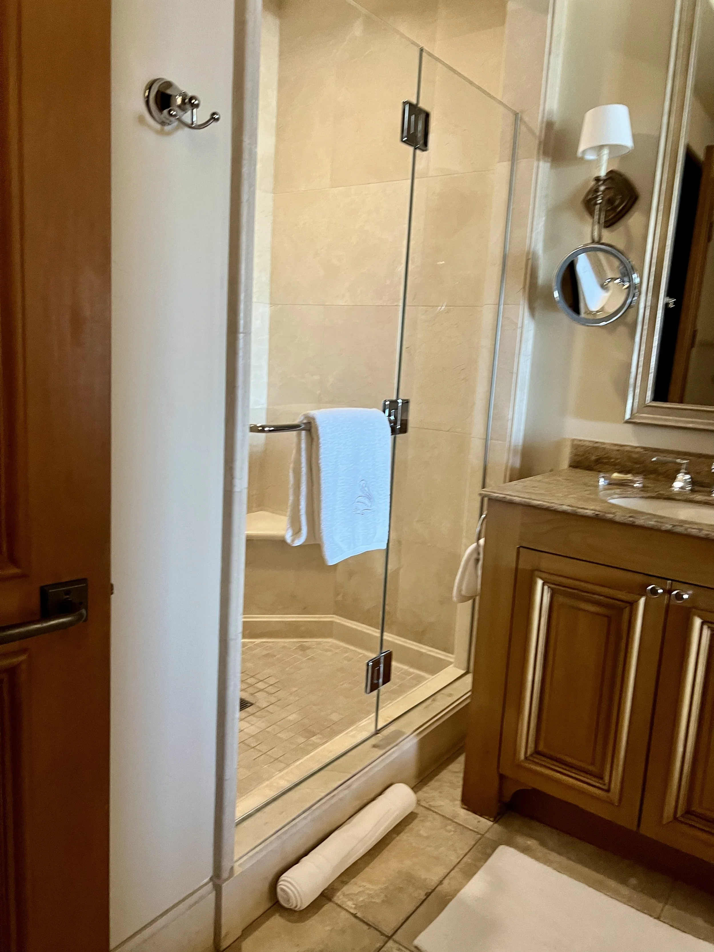 Pelican Hill Resort — room