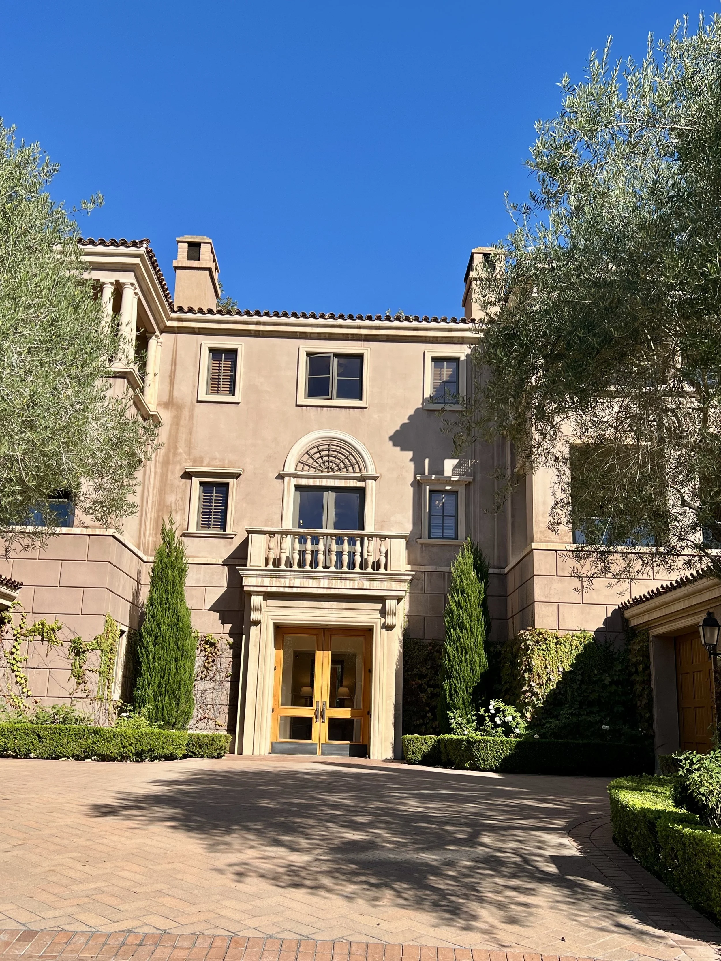 Pelican Hill Resort — room