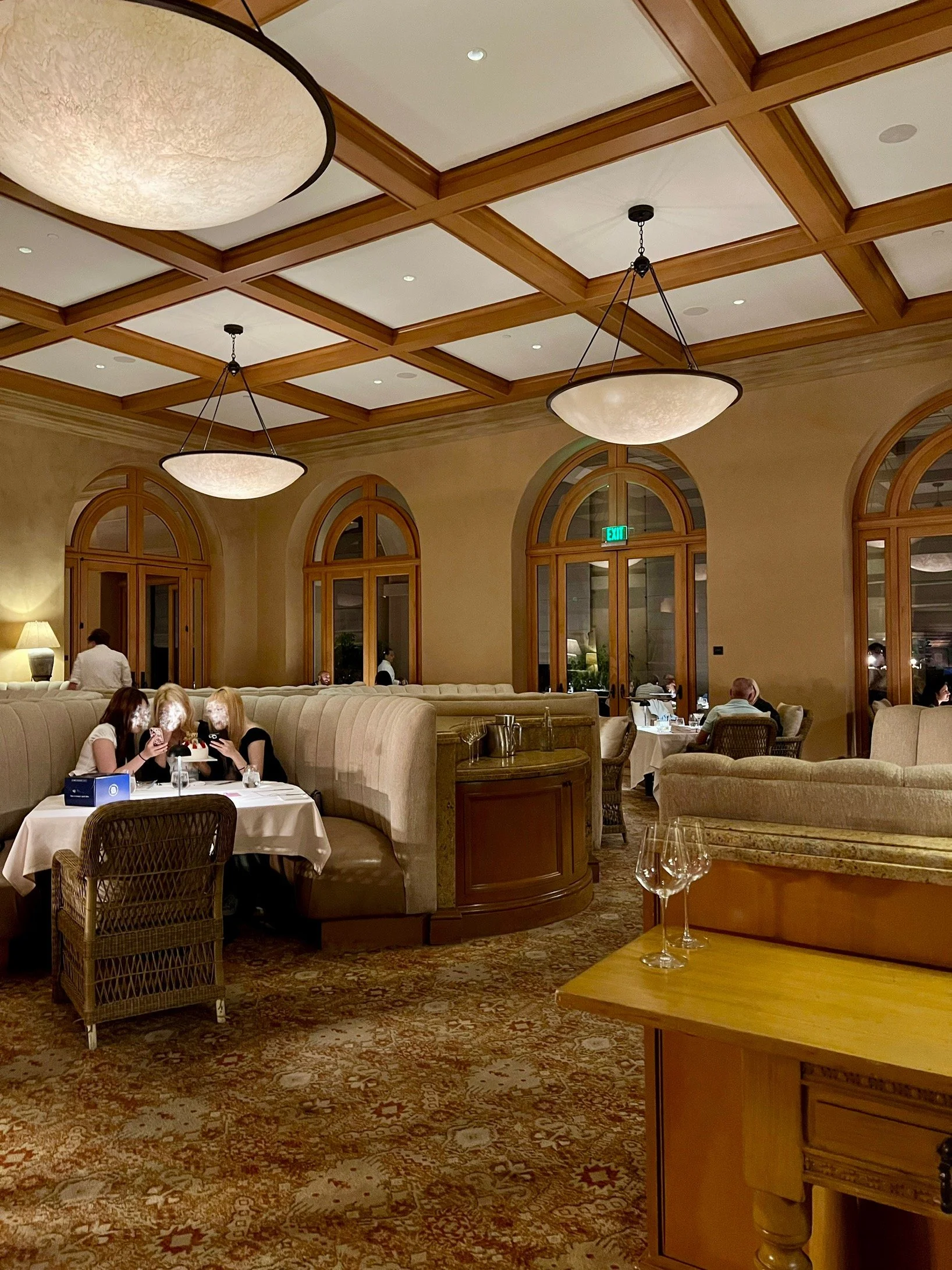 Pelican Hill Resort — Pelican Grill