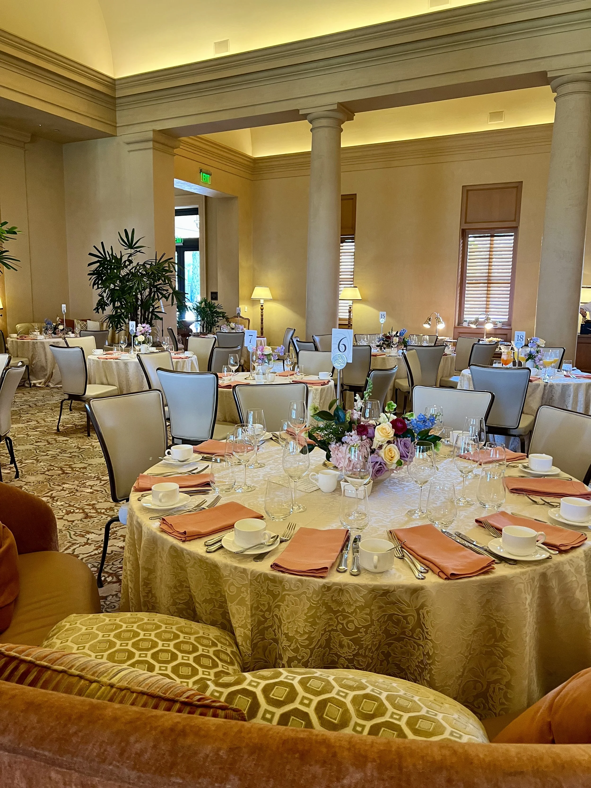 Pelican Hill Resort — The Great Room and in-room dining