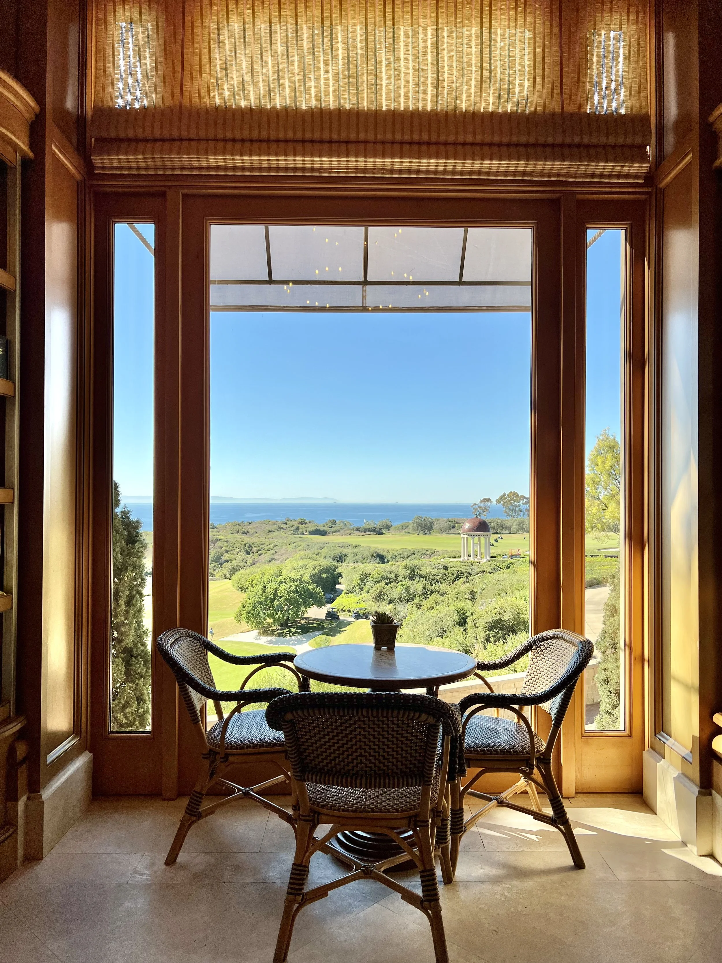 Pelican Hill Resort — The Great Room and in-room dining