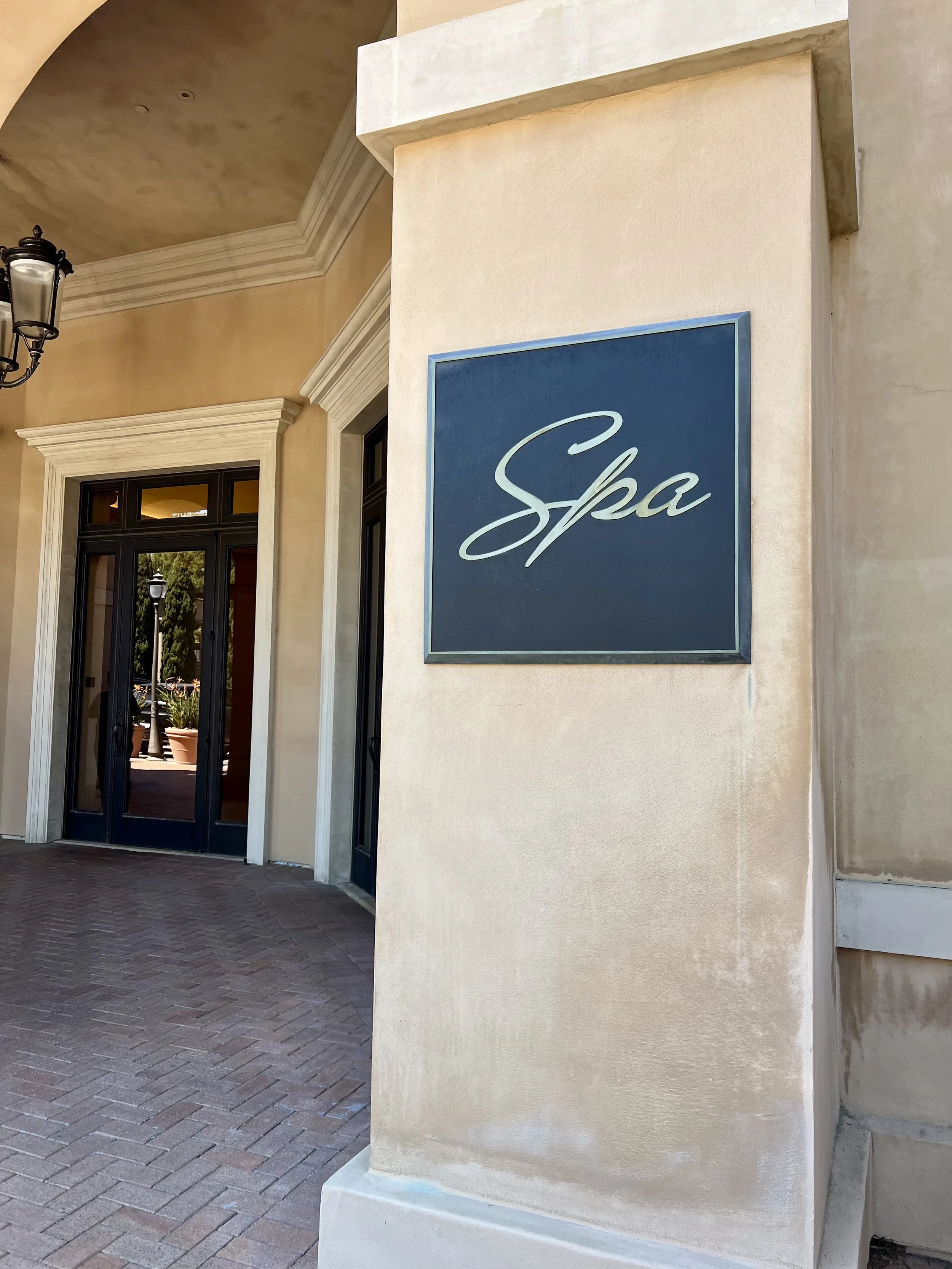 Pelican Hill Resort — spa