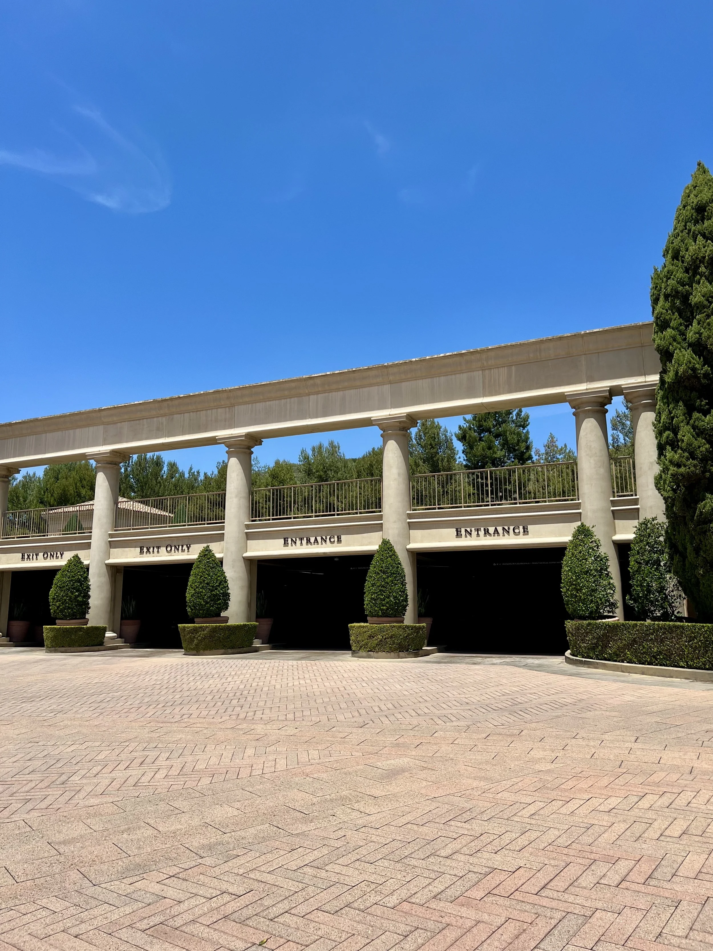 Pelican Hill Resort — tips