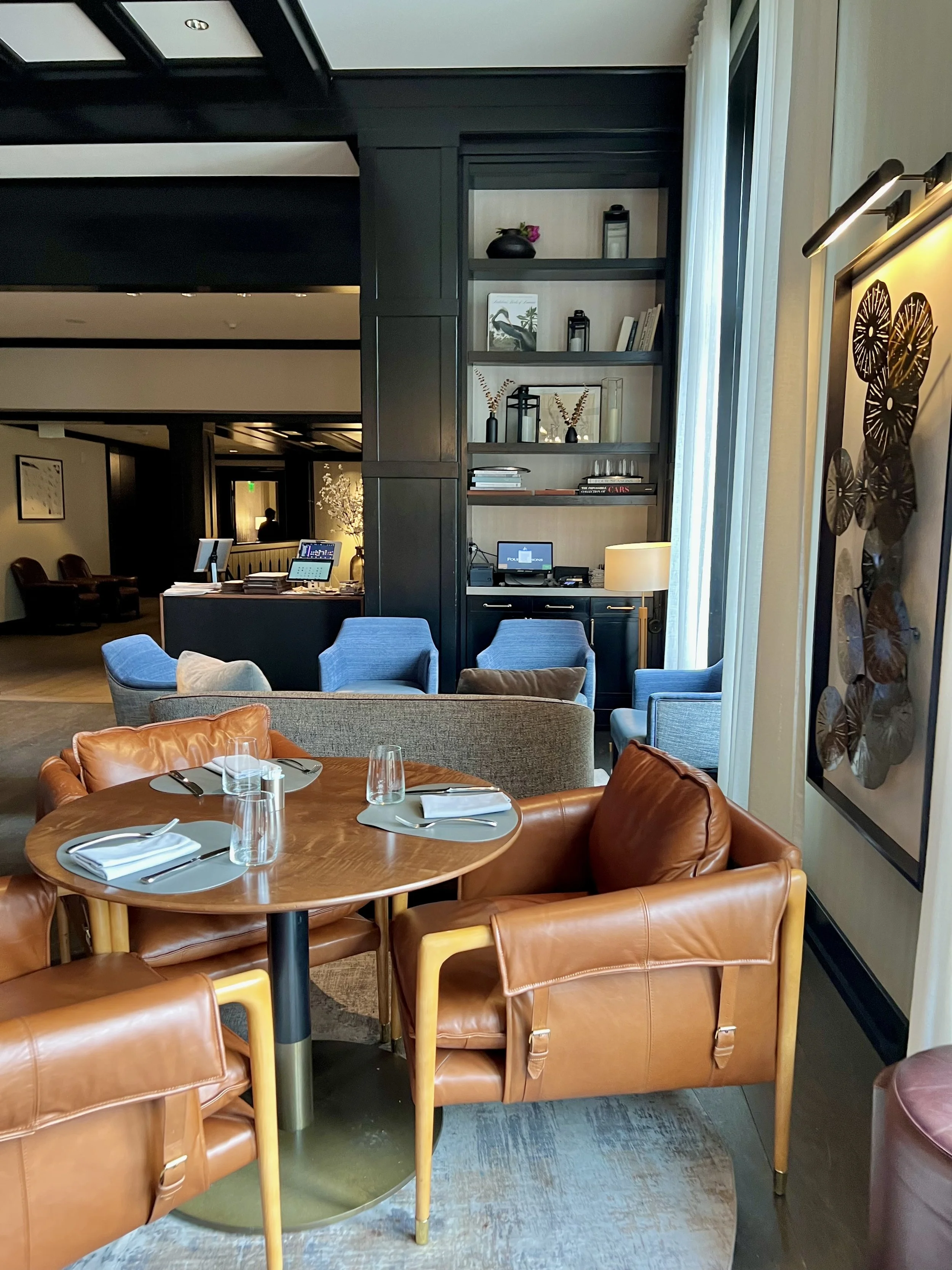 Four Seasons Vail, Remedy Bar & Grill