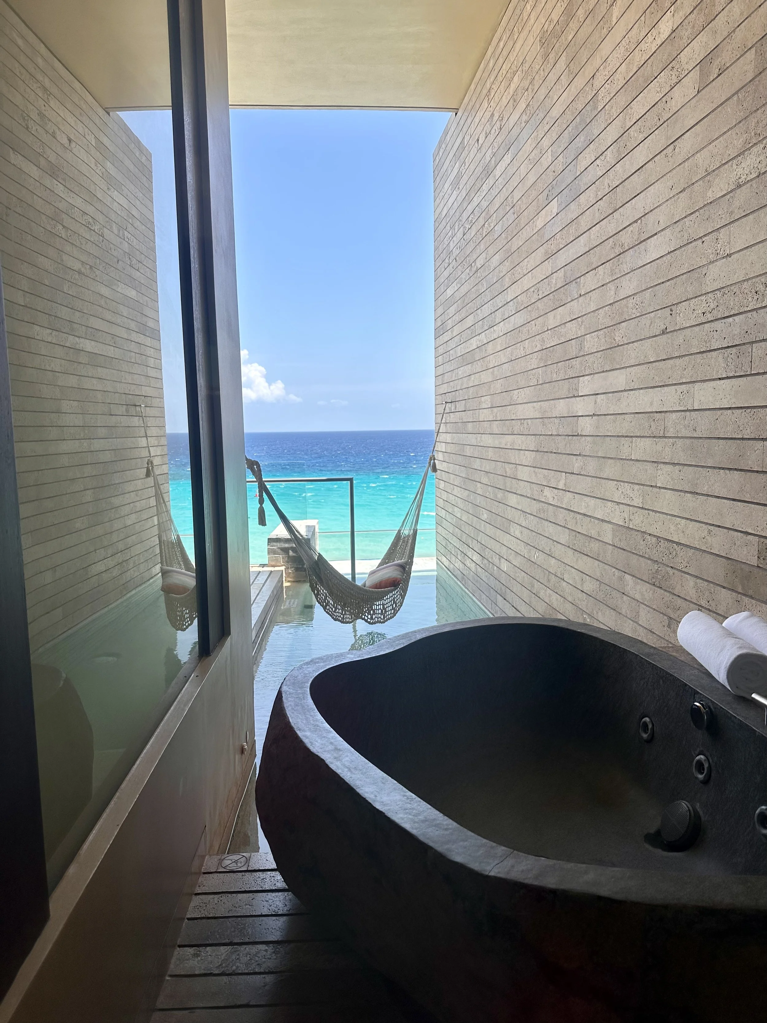 La Casa de la Playa — room