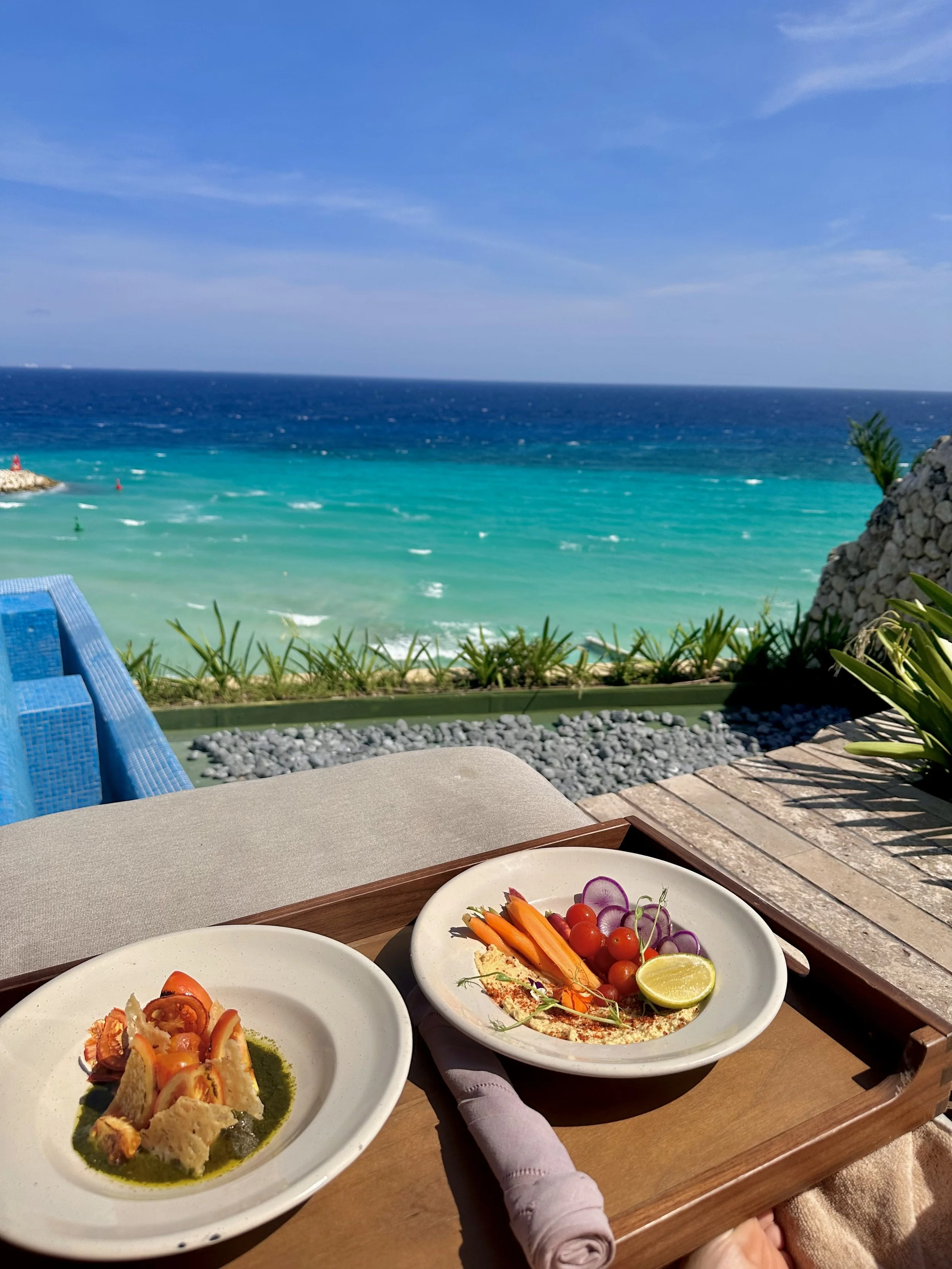 La Casa de la Playa — restaurants and dining