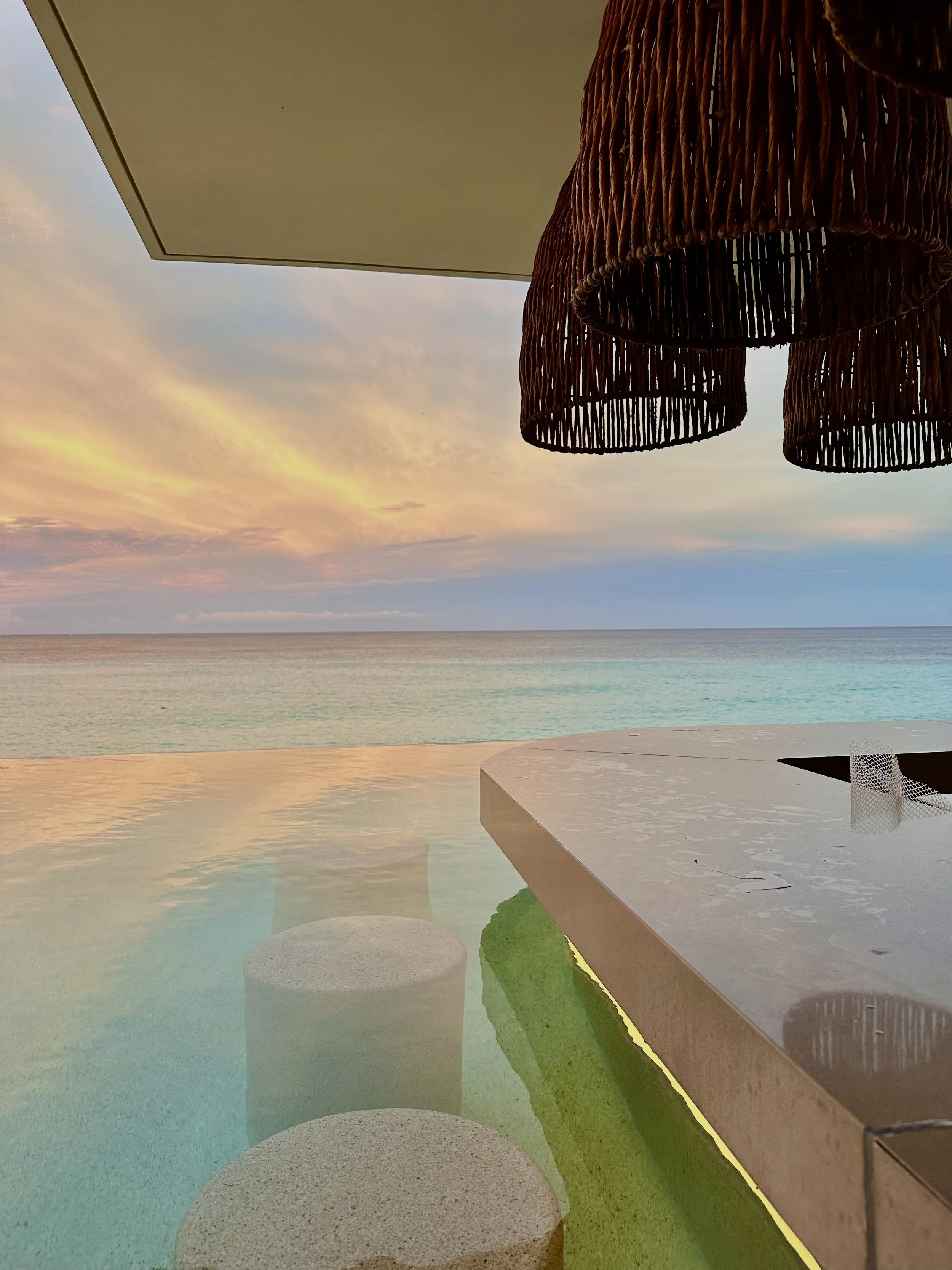 La Casa de la Playa — pools