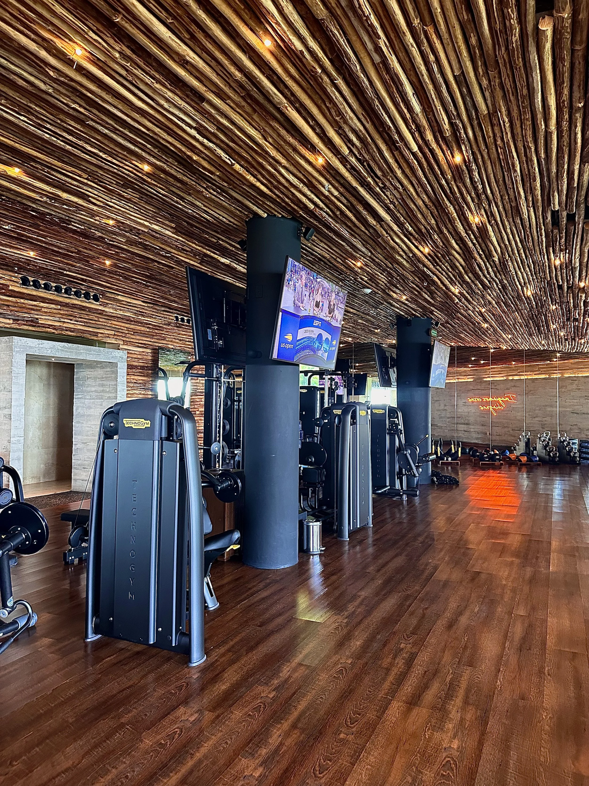 La Casa de la Playa — fitness center
