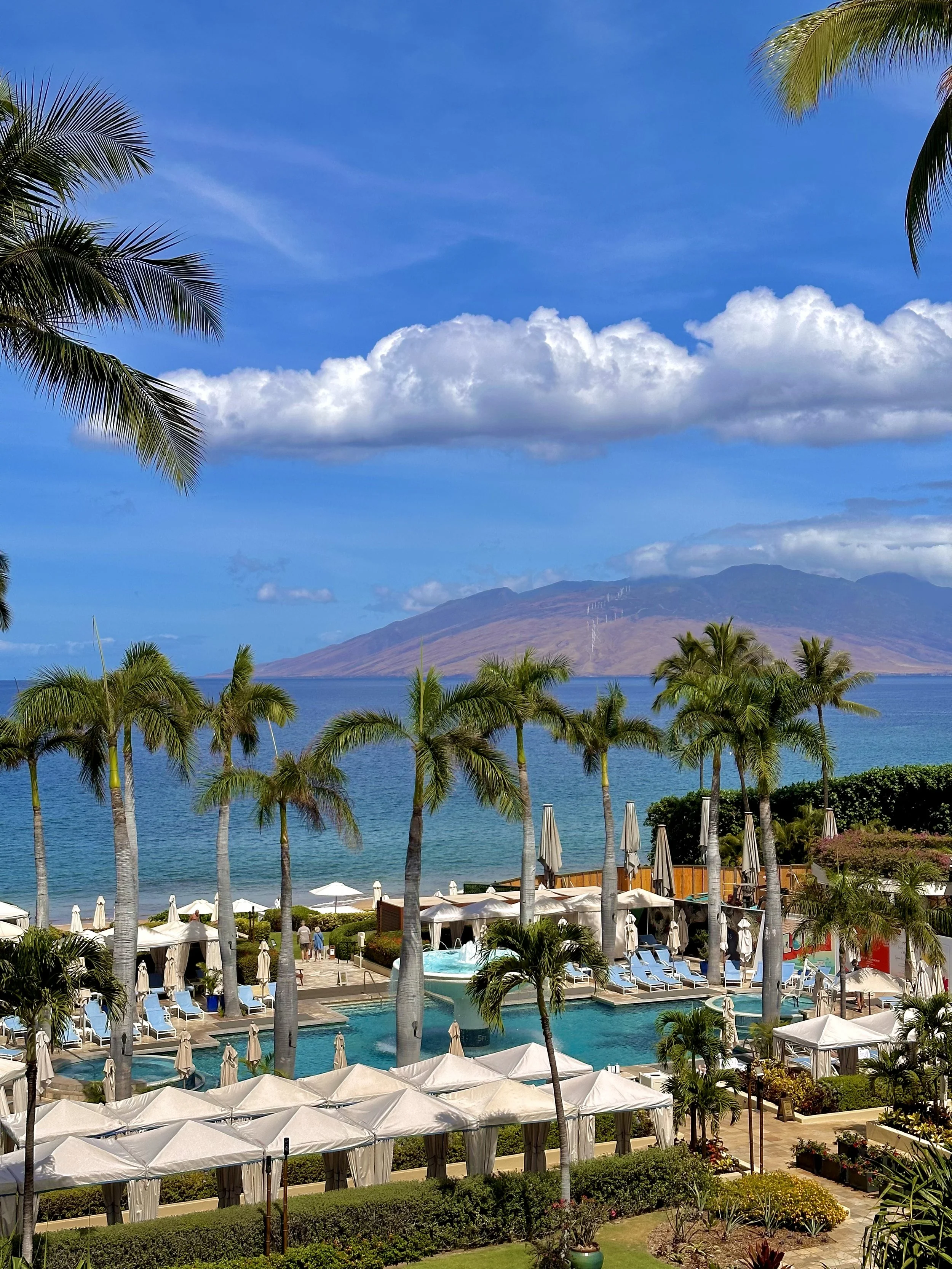 Four Seasons Maui — Fountain Pool