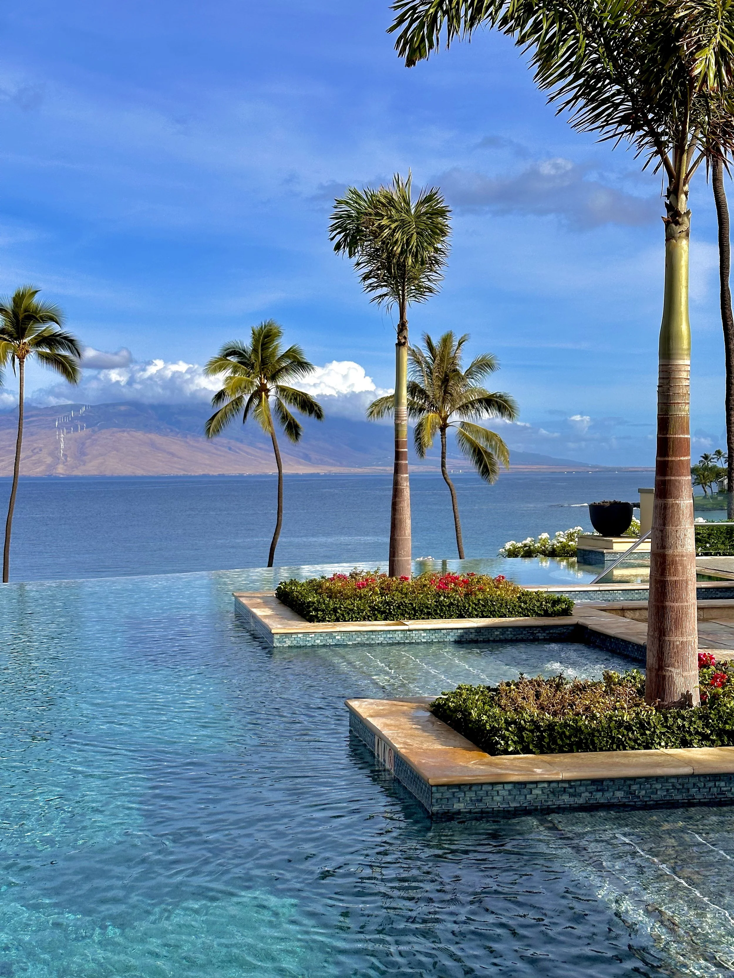 Four Seasons Maui — Fountain Pool