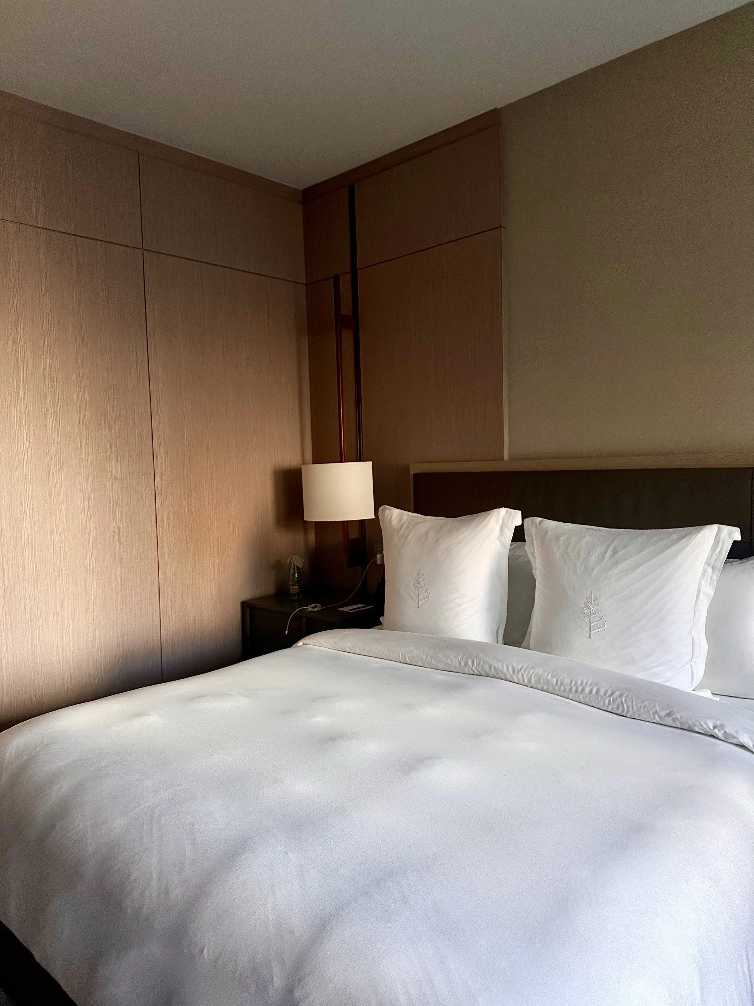 Four Seasons New York Downtown — room