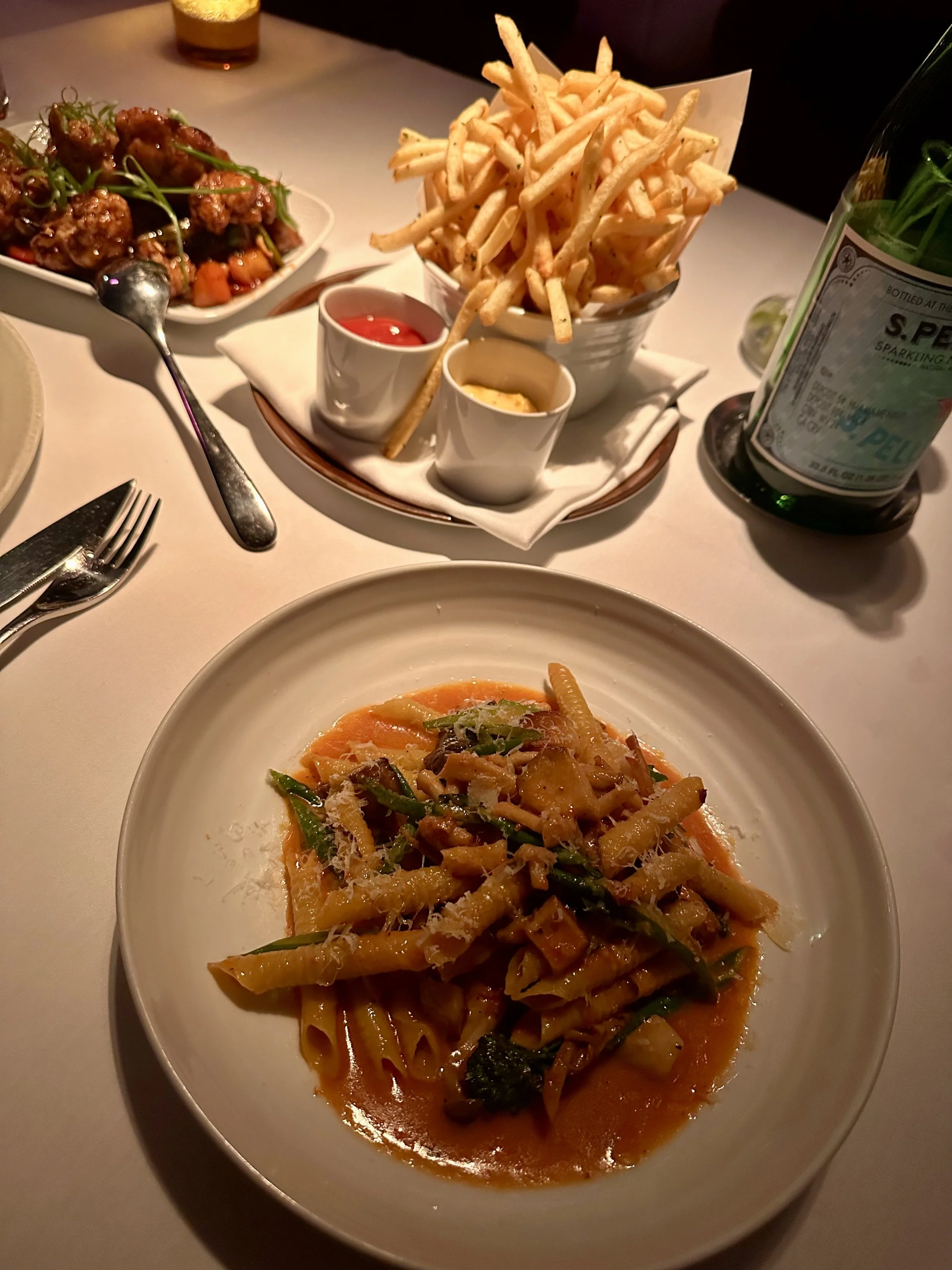 Four Seasons New York Downtown — CUT and in-room dining