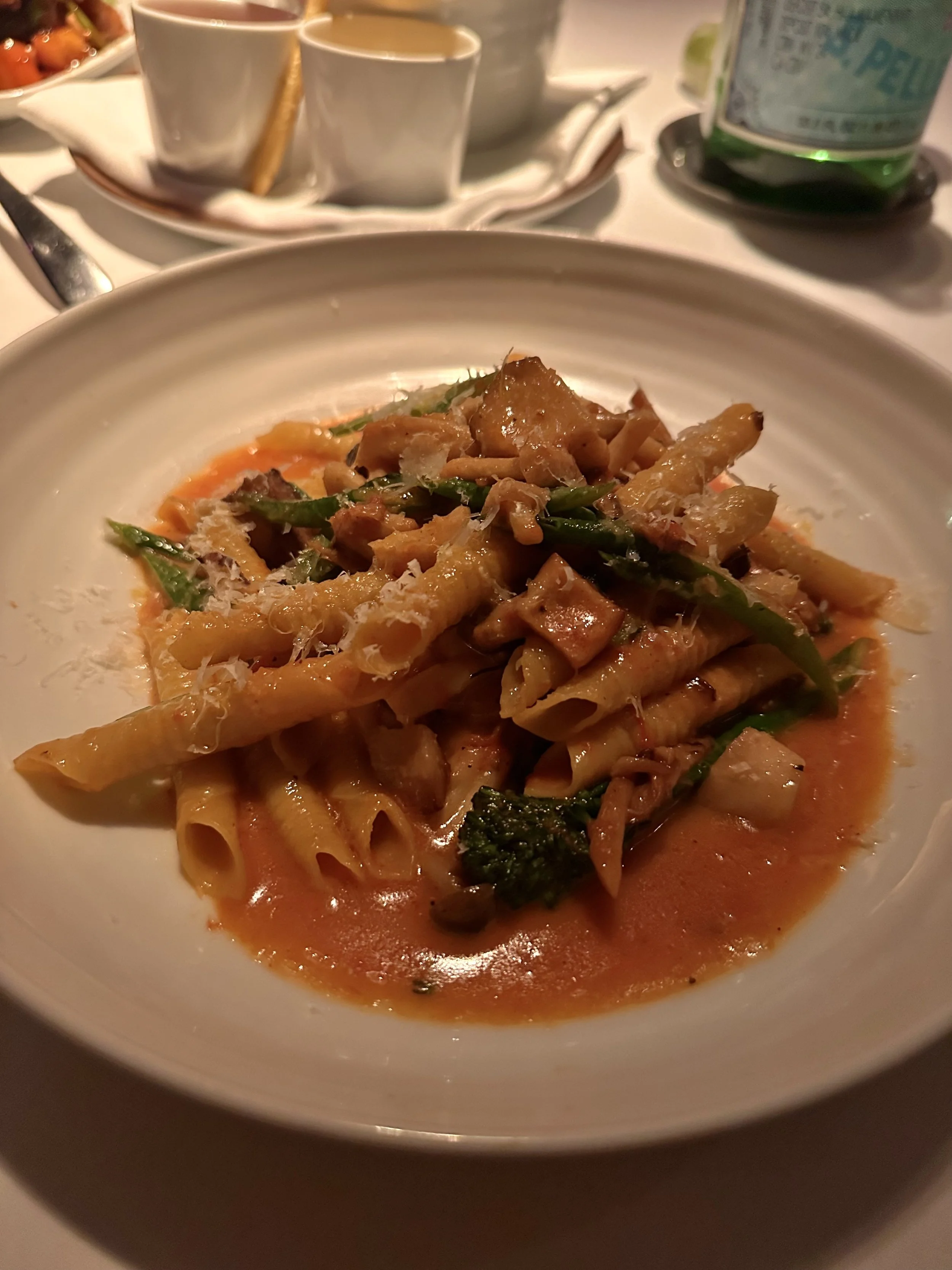 Four Seasons New York Downtown — CUT and in-room dining