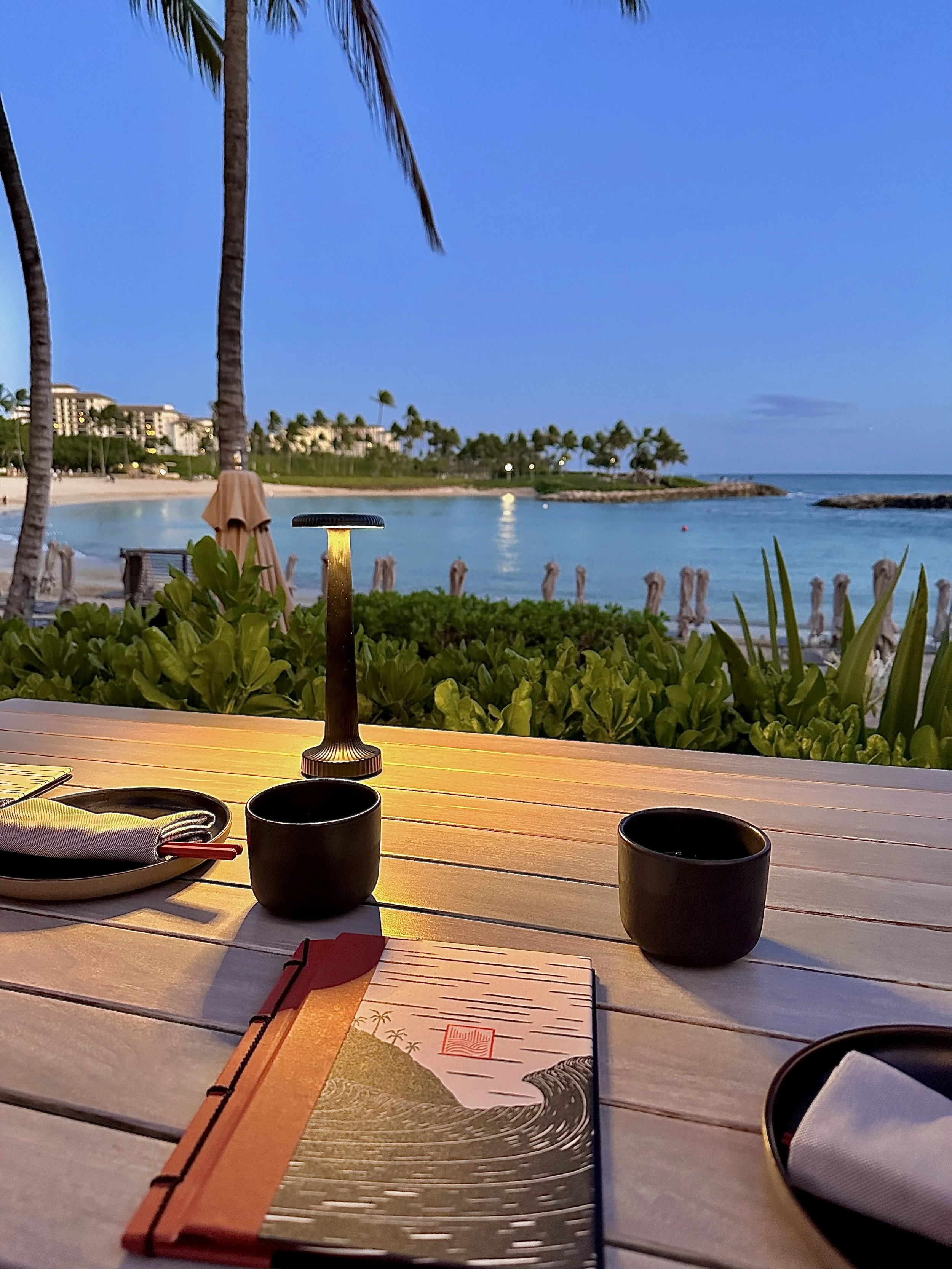 Four Seasons Oahu Ko Olina — restaurants and pools