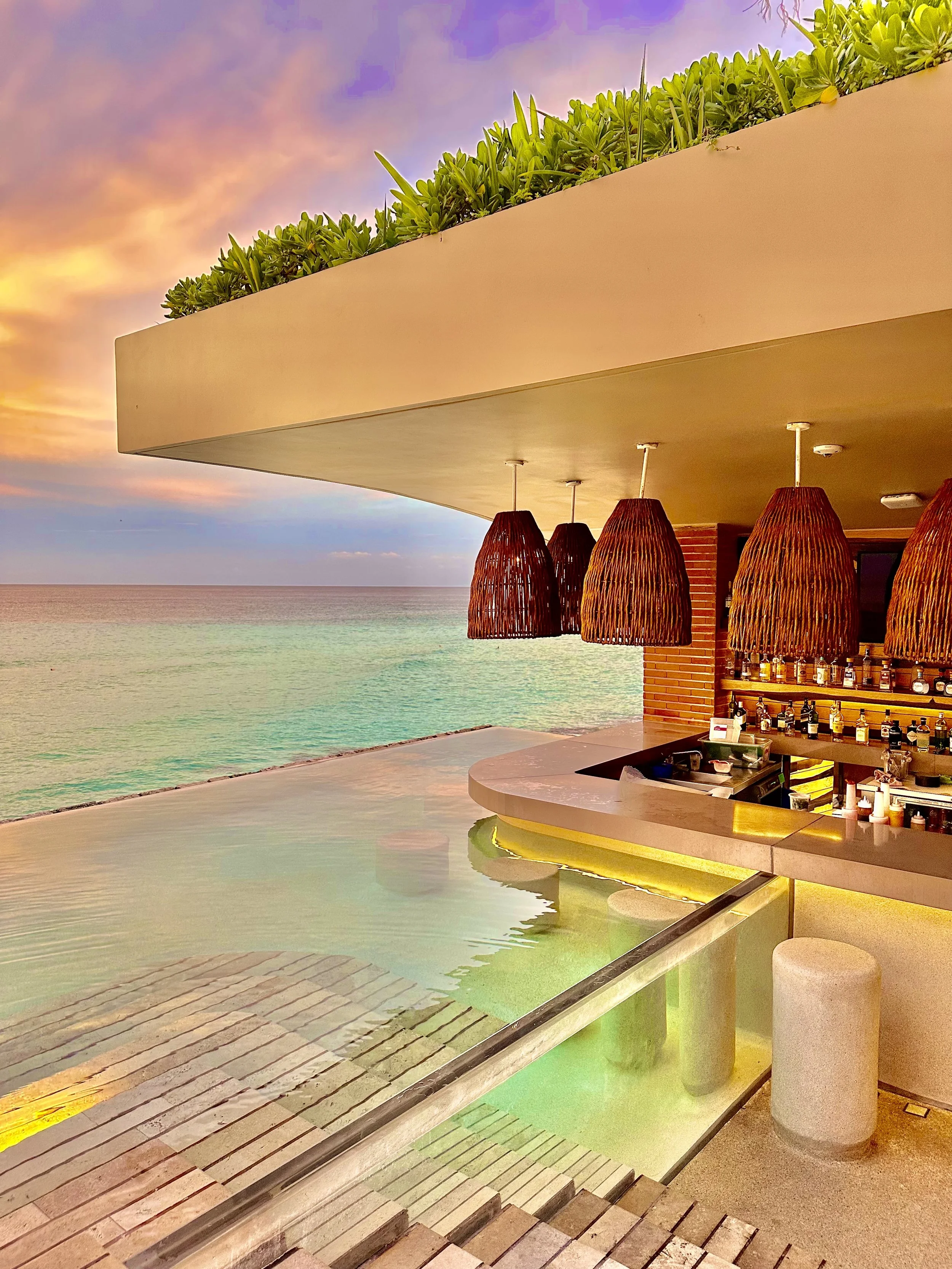 My Favorite Swim-Up Bar of the Year & Best Luxury Swim-Up Bars I want to Visit!