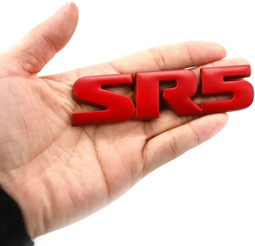 Emblema Rojo Palabra SR5 und. - Car Zone Accesorios Honduras
