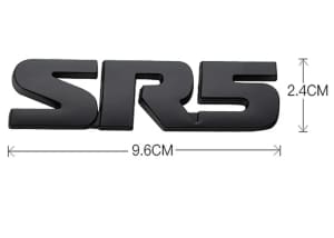 Emblema Negro Palabra SR5 und. - Car Zone Accesorios Honduras