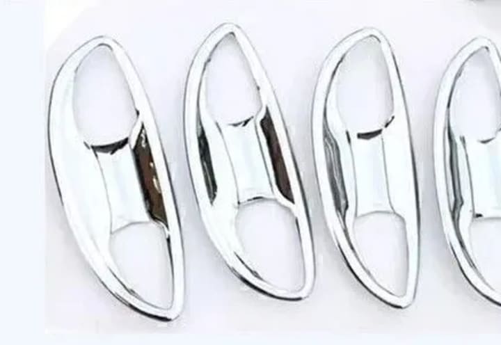 Cromo de Tazon Toyota Corolla 14-18 - Car Zone Accesorios Honduras