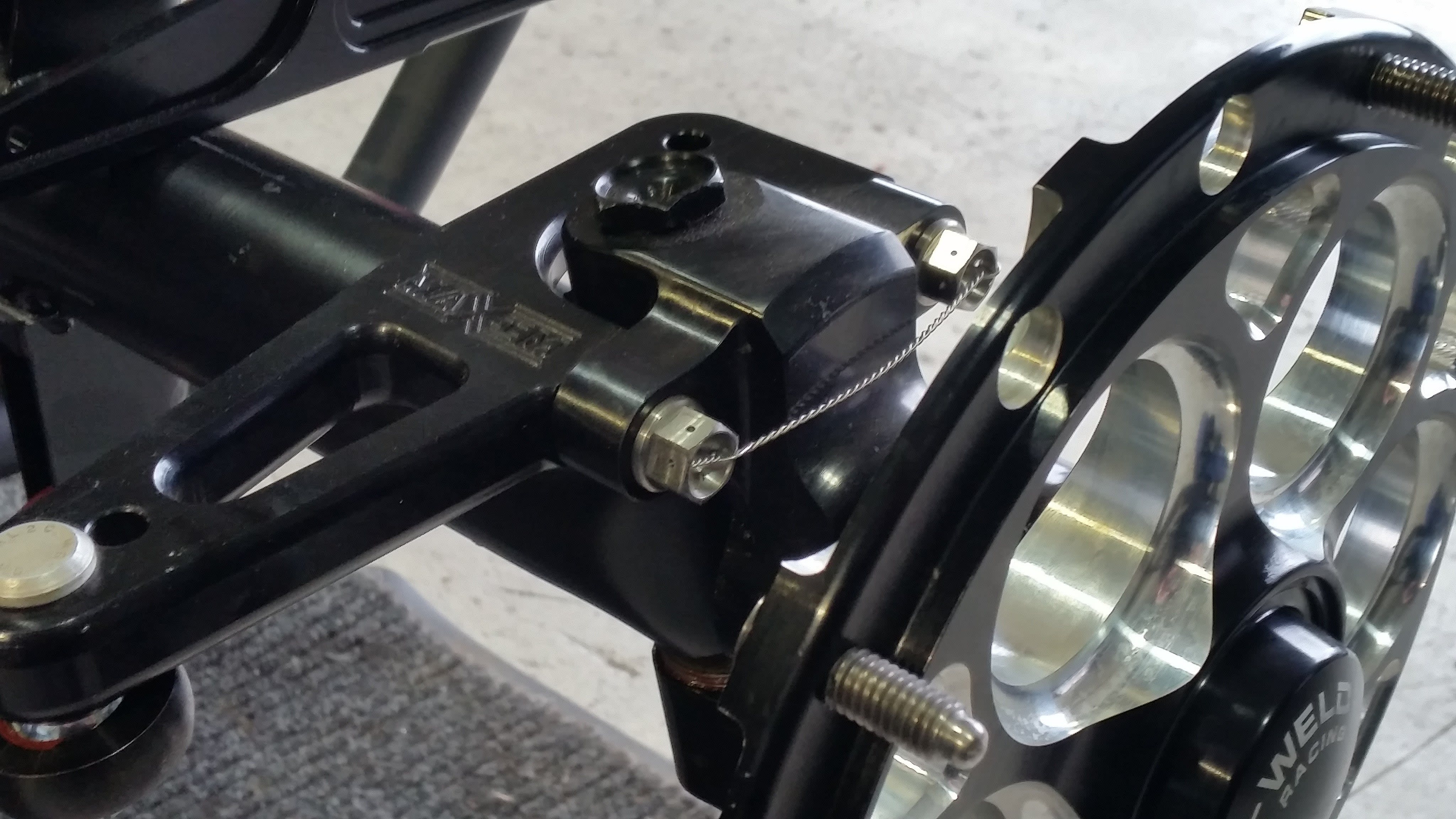 RF Steering Arm Bolts pair