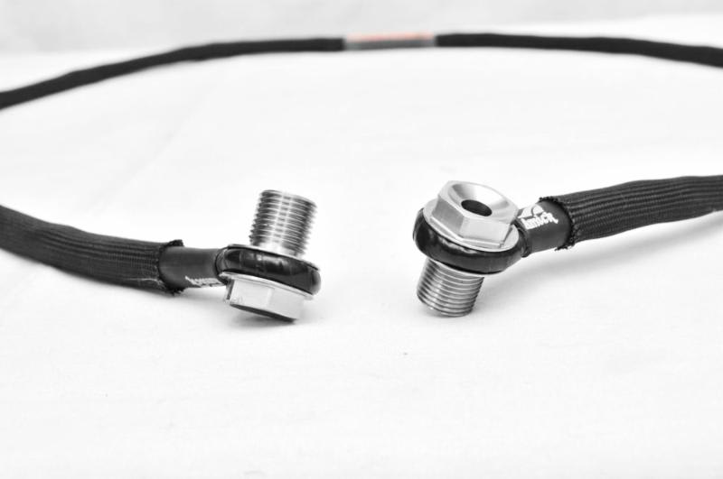 King pin axle tethers