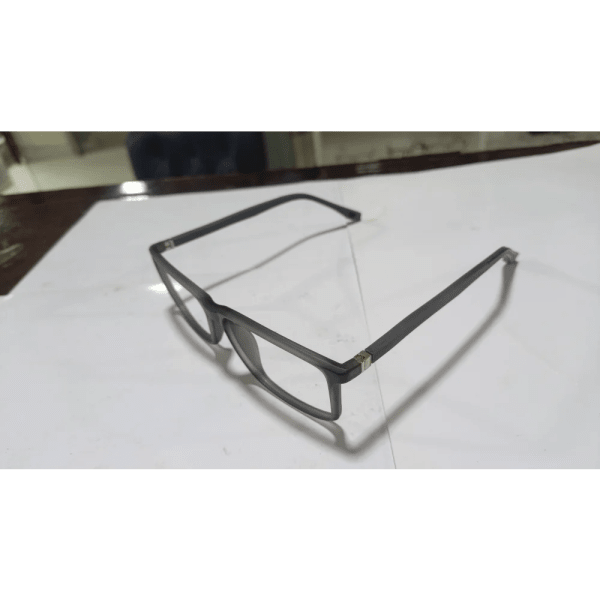 T. R Frame  3