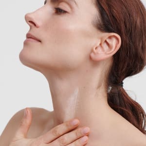 Dr. Hauschka Regenerating Neck and Décolleté Cream