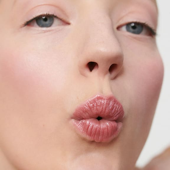 Dr. Hauschka Lipstick 02 mandevilla 