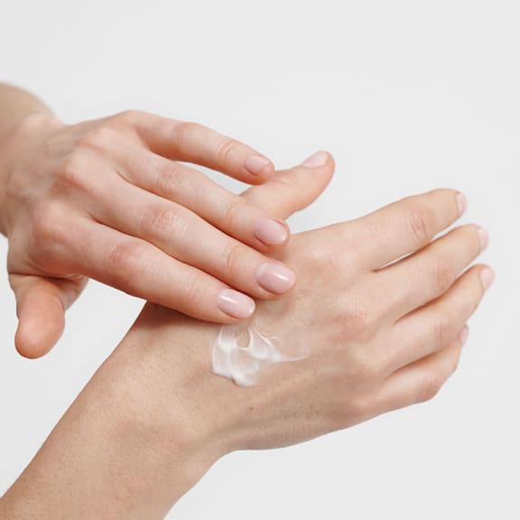 Dr. Hauschka Regenerating Hand Cream - natural skin care