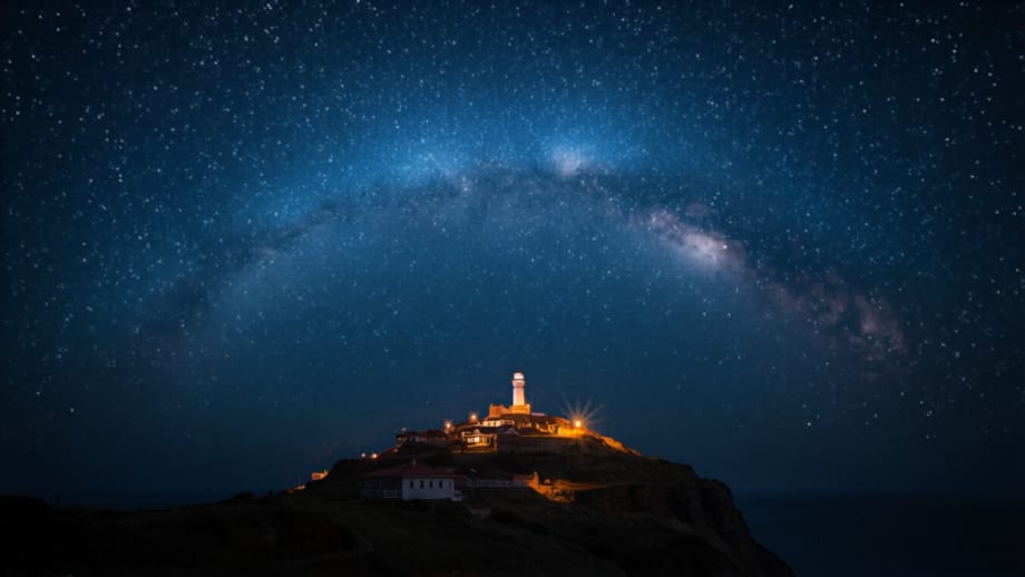 Divergente Propiedades — el faro que guía a cada familia a su casa, bajo la galaxia