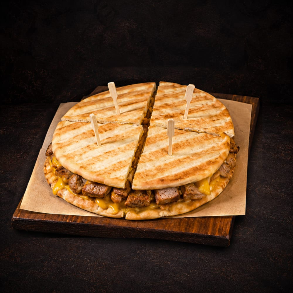 Greek club pita with pancetta