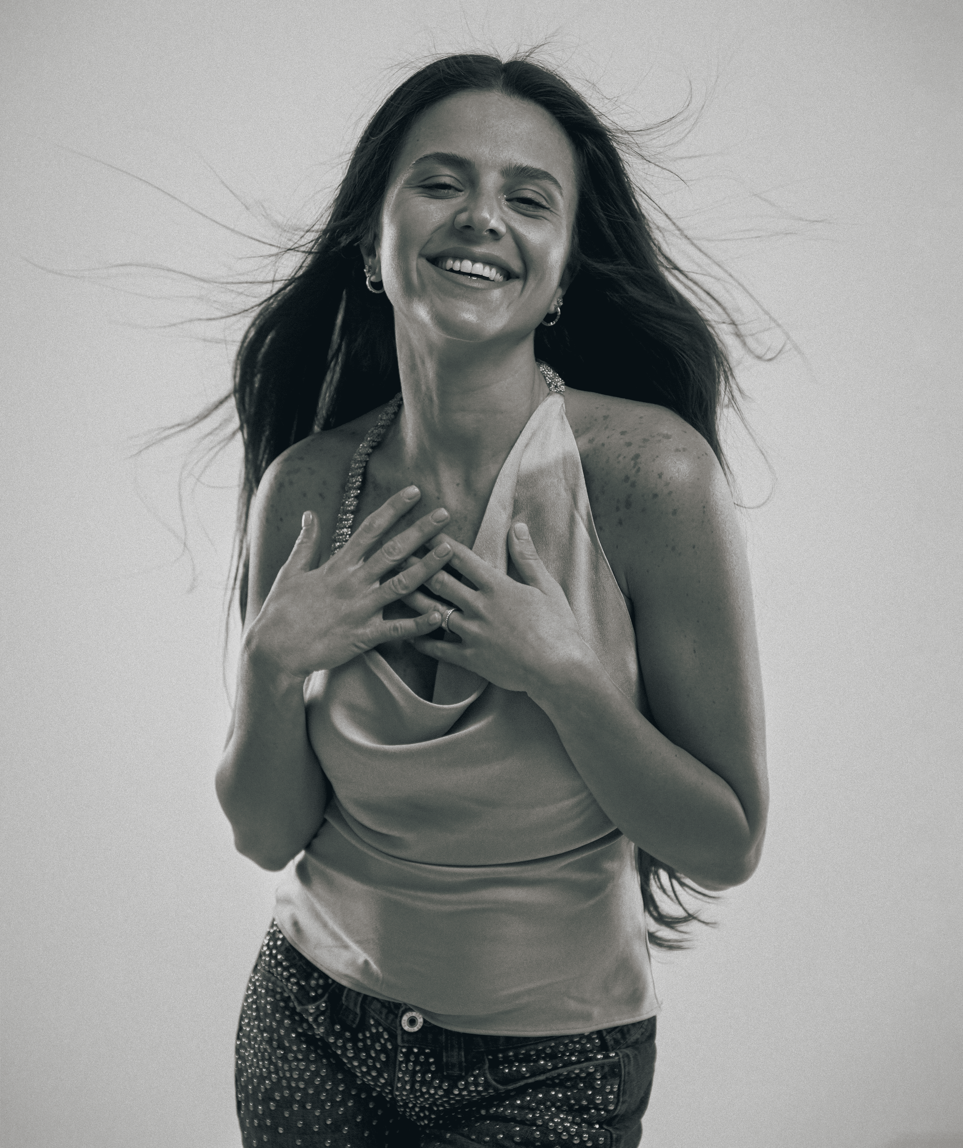 Reina Khoury Returns to Arabic Music with Intimate New Single "Bi Alami"