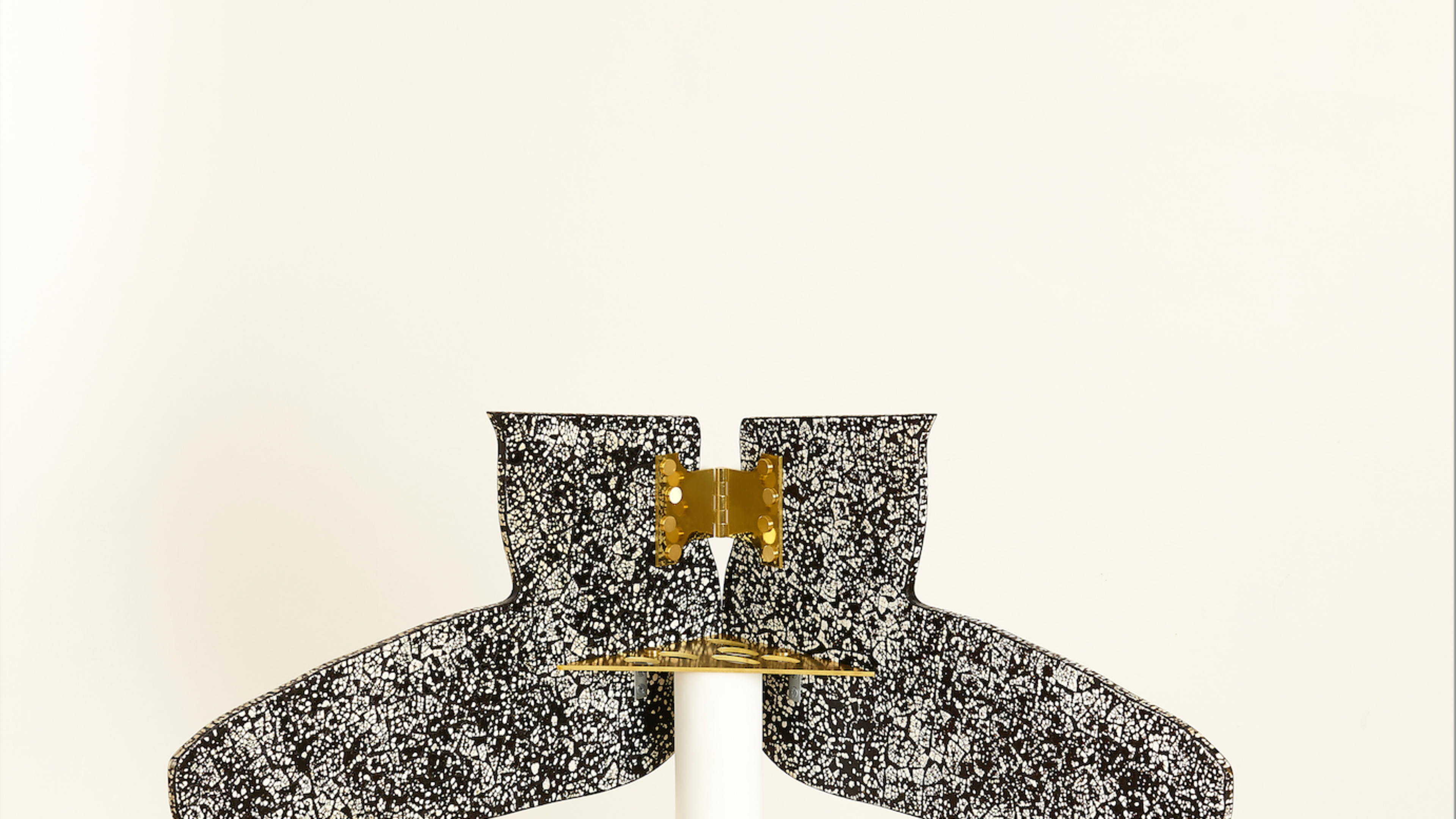 Leg Chair (Rankaku II)