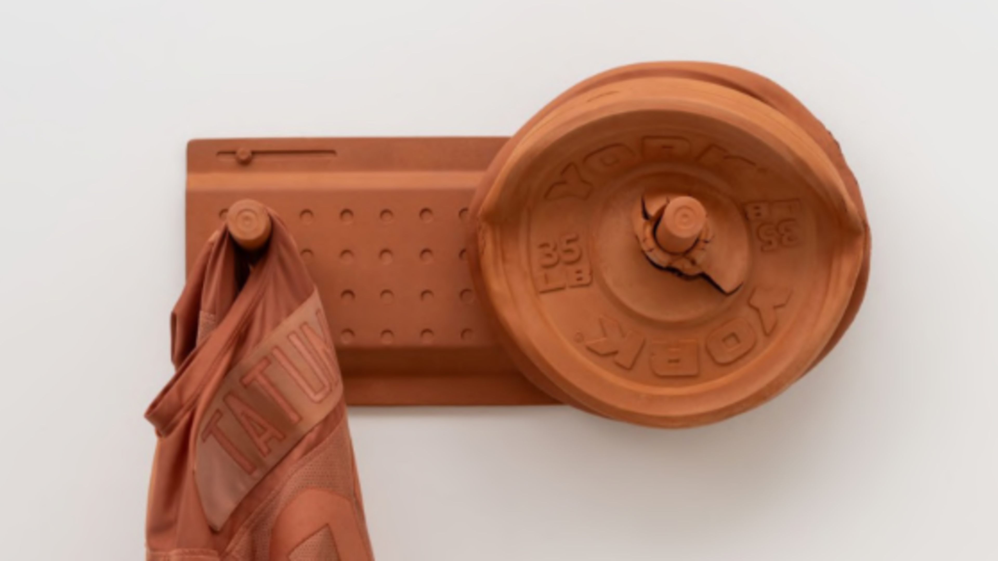 Wall Rack: sanguine