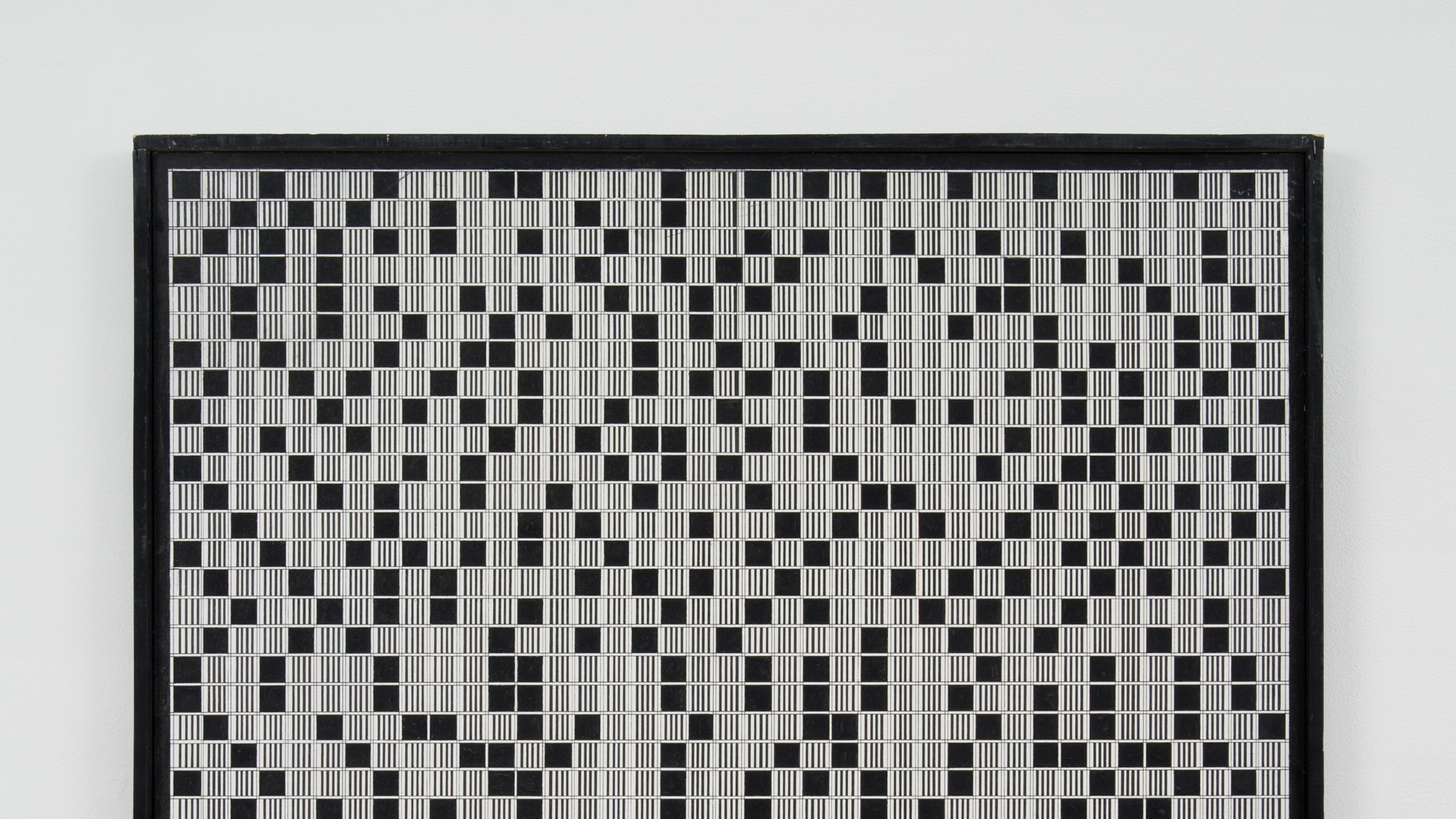 Discontinuità ritmica in orizzontale e in verticale immagini in progressione