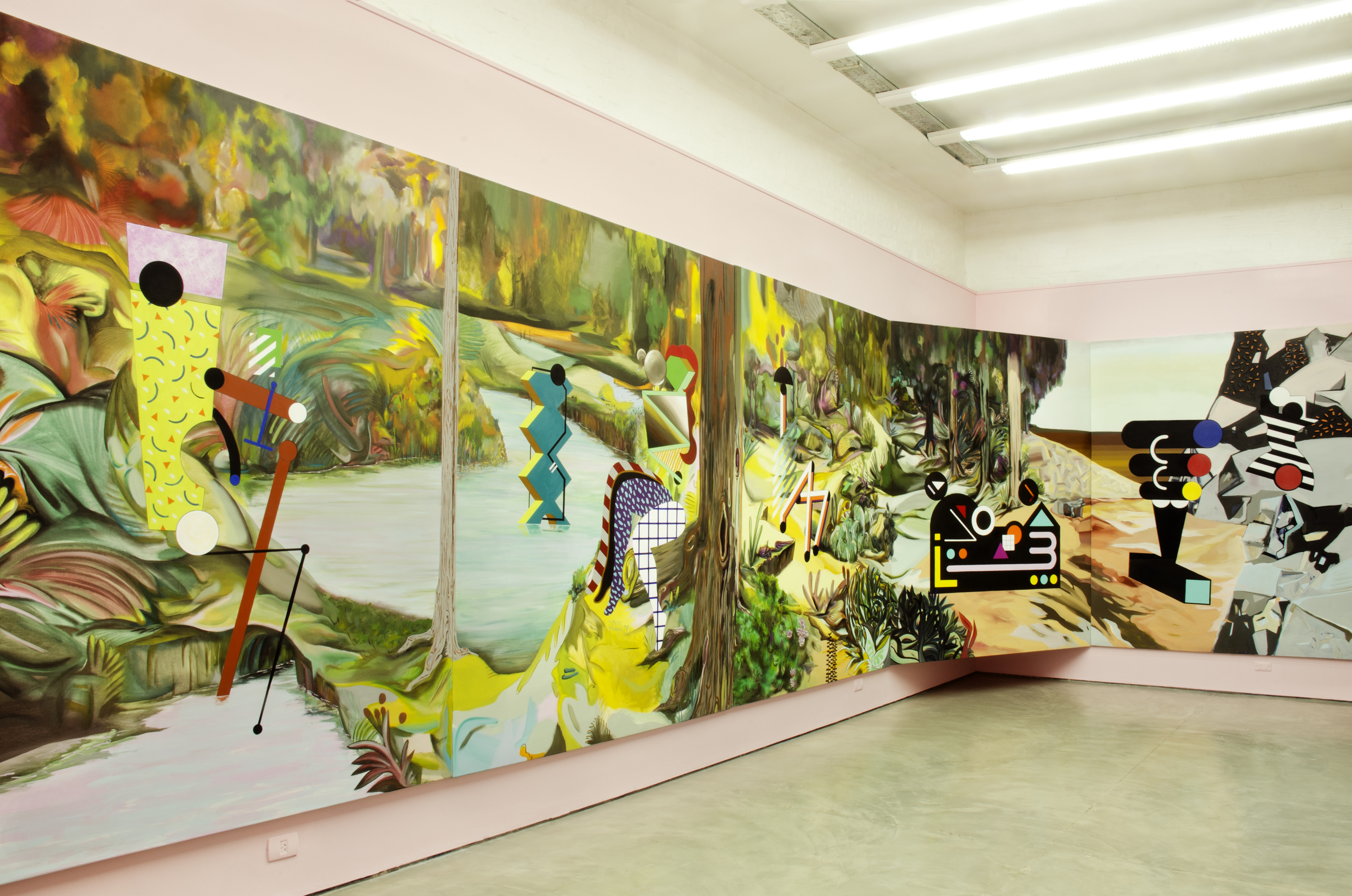QUEER FIGURES ON JUNGLE