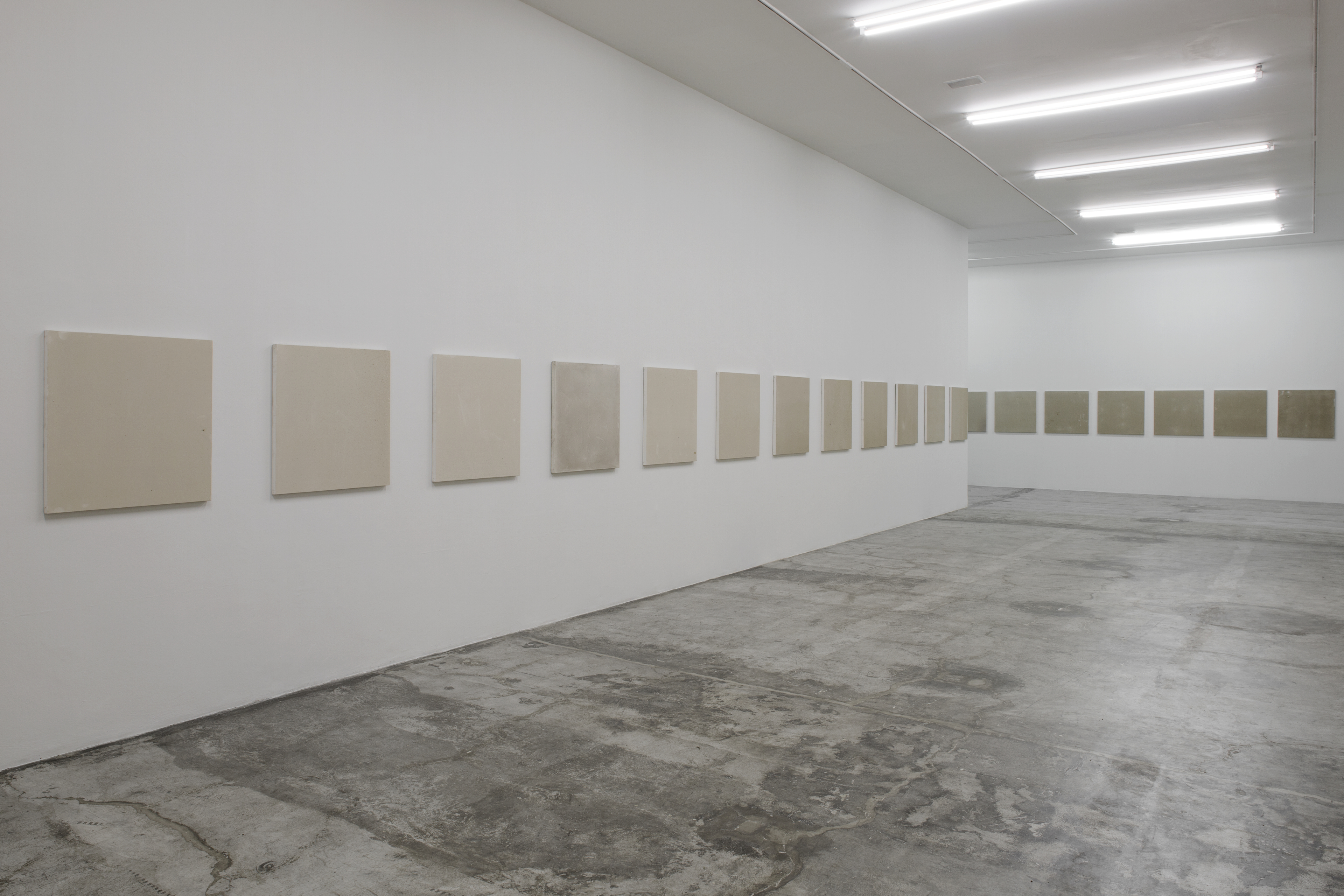 52 Canvases Exposed to Mexico City's Air