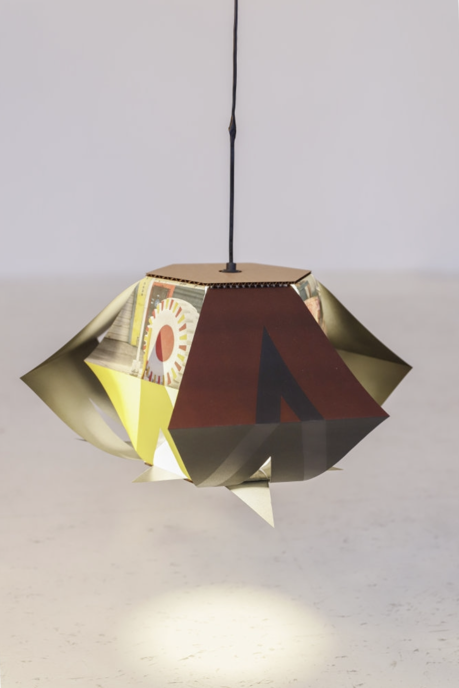 Collapsible Archive (efficiency to occupy space)