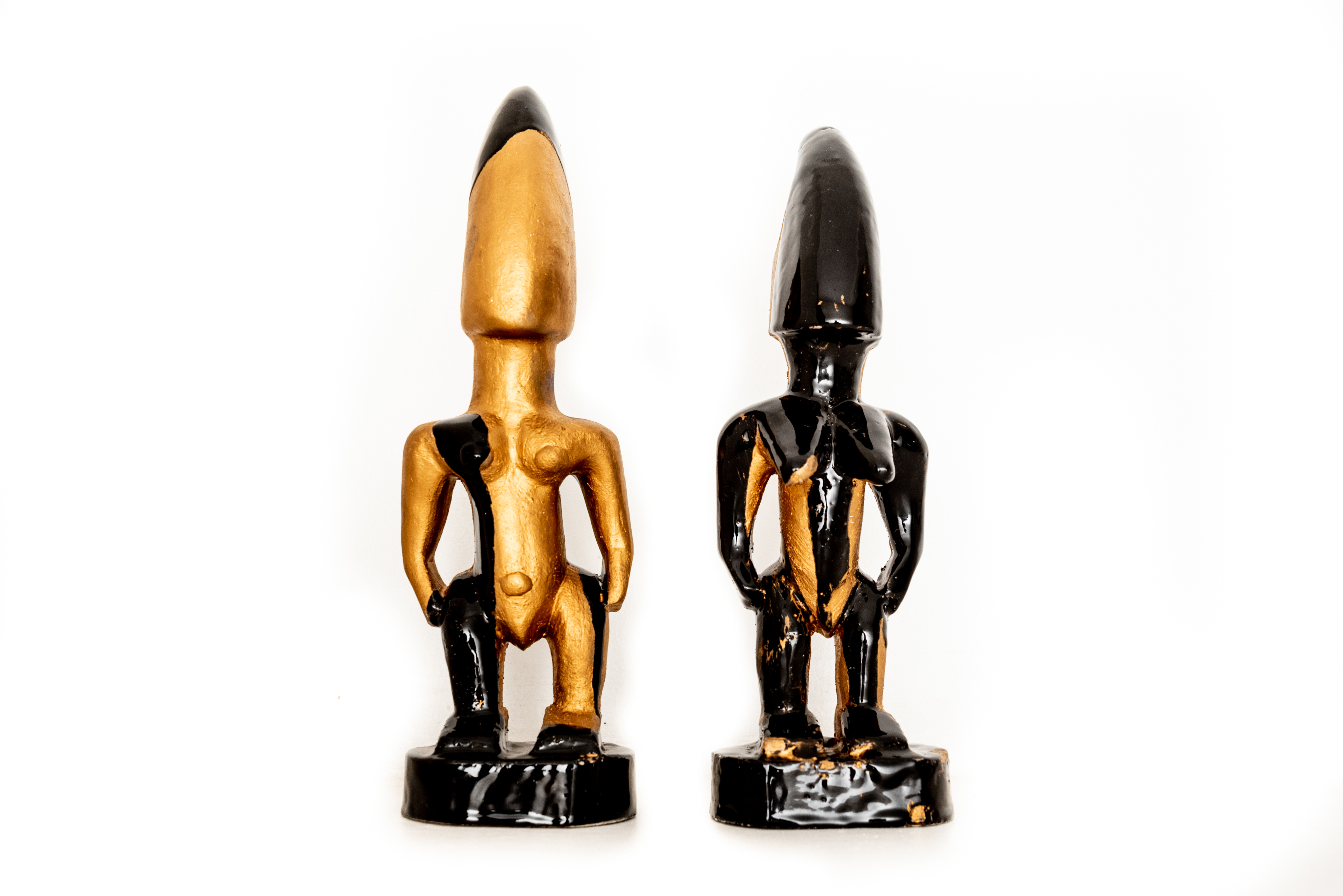 Les statues meurent aussi