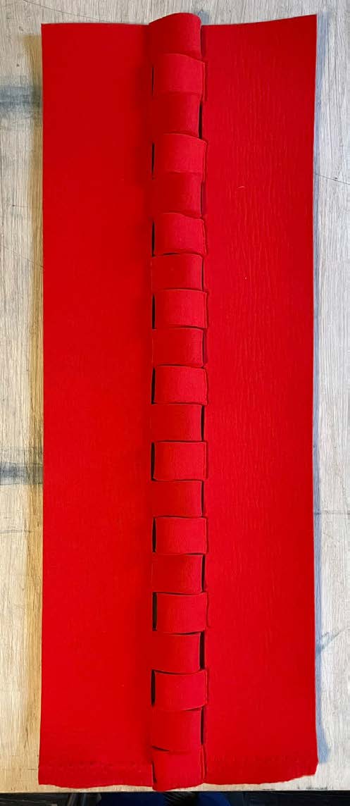 Red Hinge