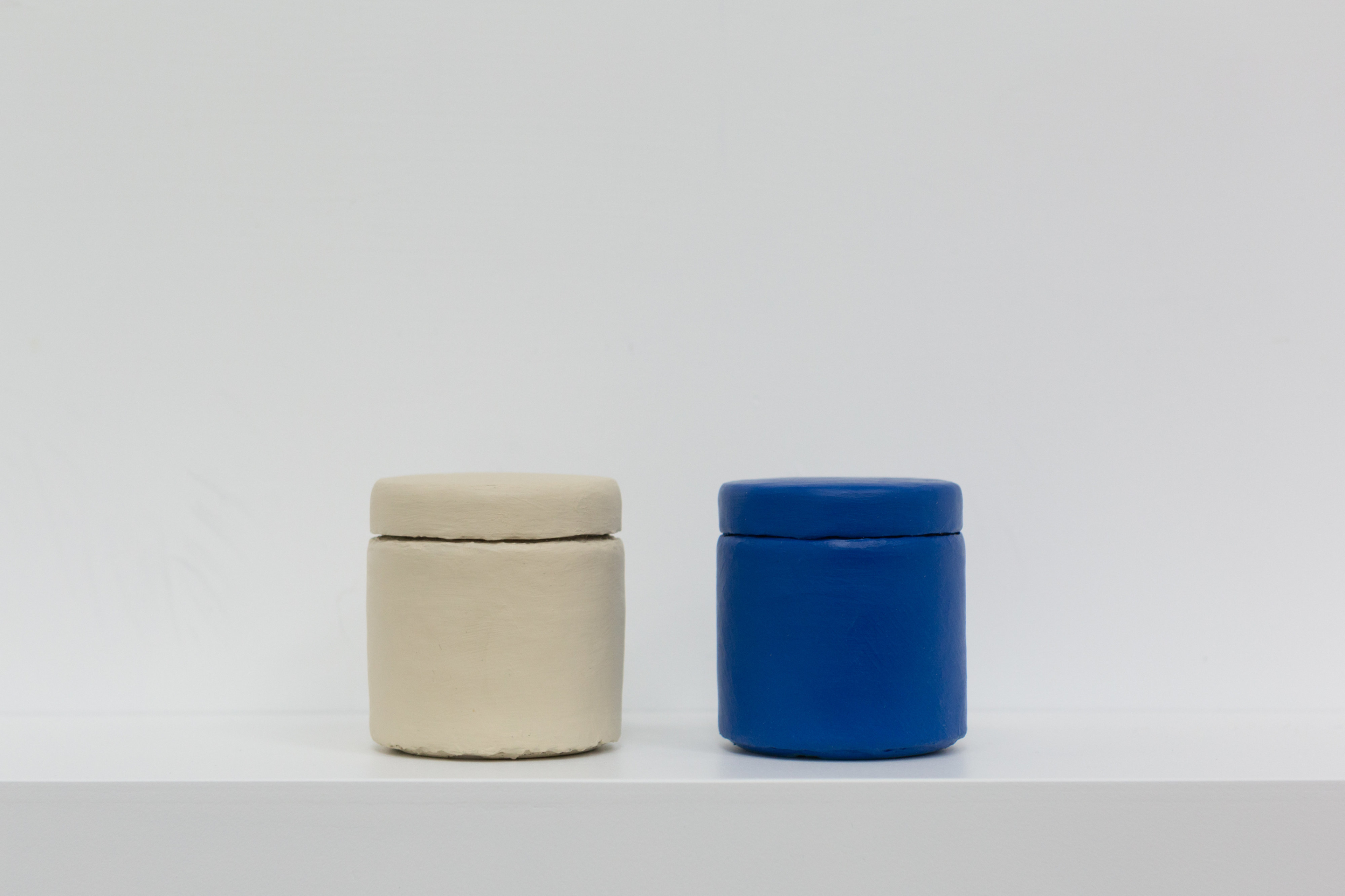 Paint Cans_Titan Buff / Cobalt Blue 顏料罐 Titan Buff / Cobalt Blue