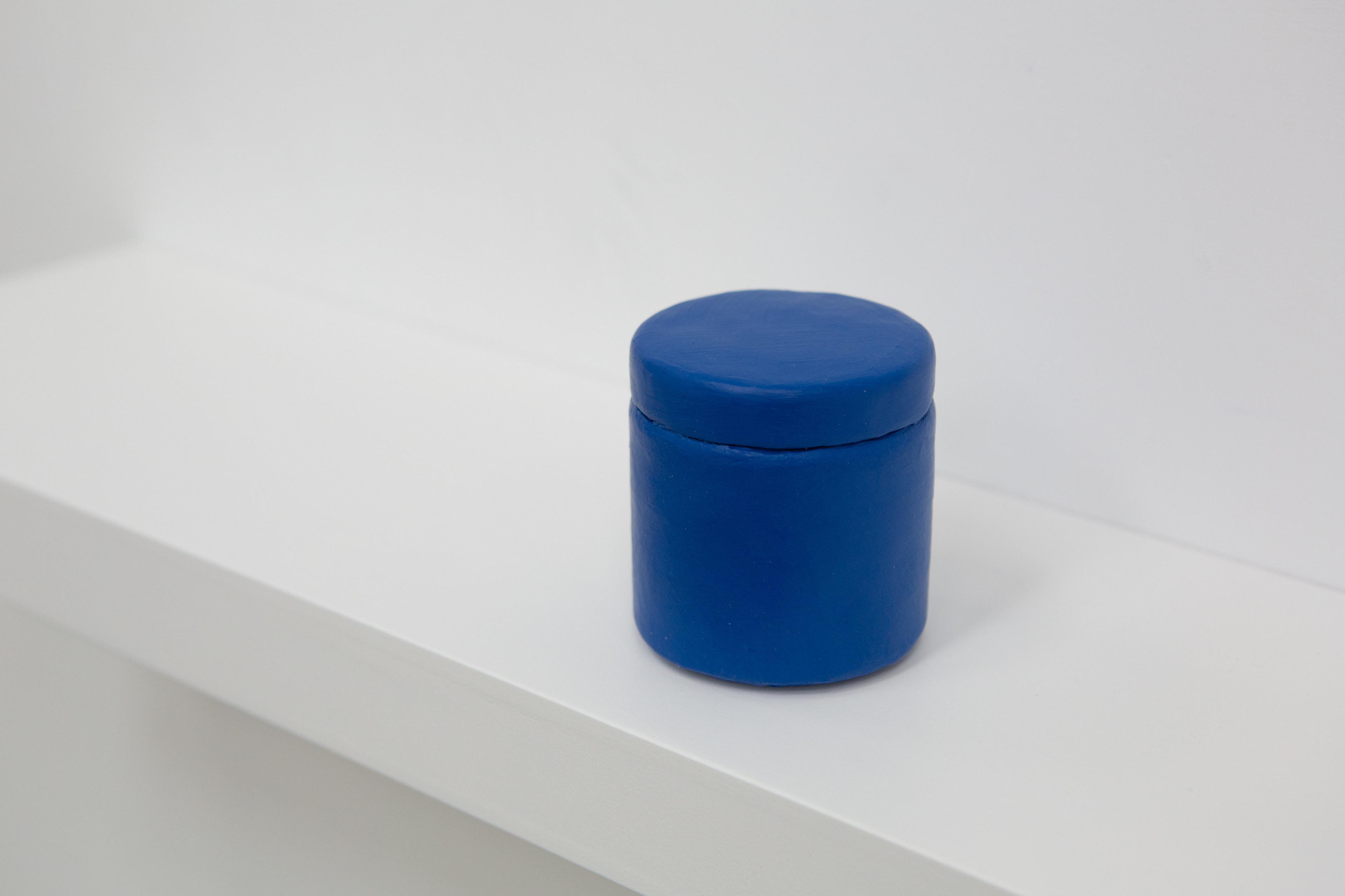 Paint Cans_Titan Buff / Cobalt Blue 顏料罐 Titan Buff / Cobalt Blue