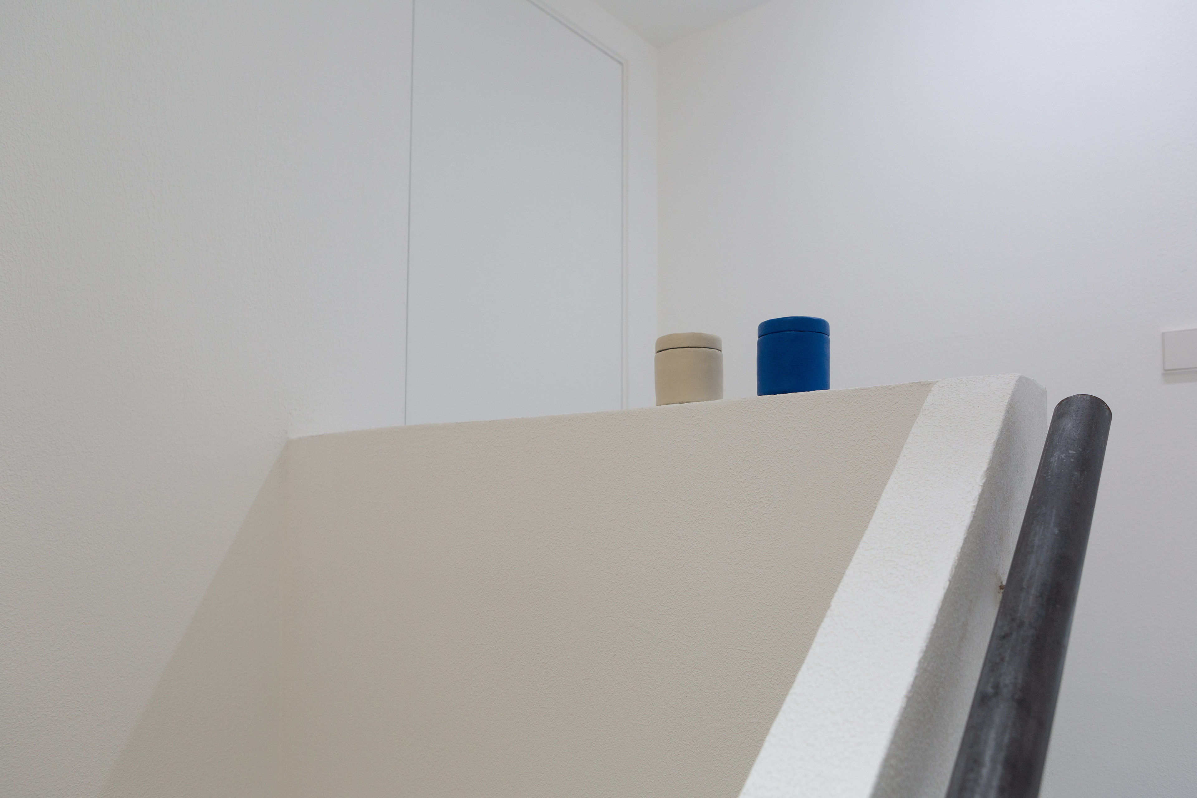 Paint Cans_Titan Buff / Cobalt Blue 顏料罐 Titan Buff / Cobalt Blue