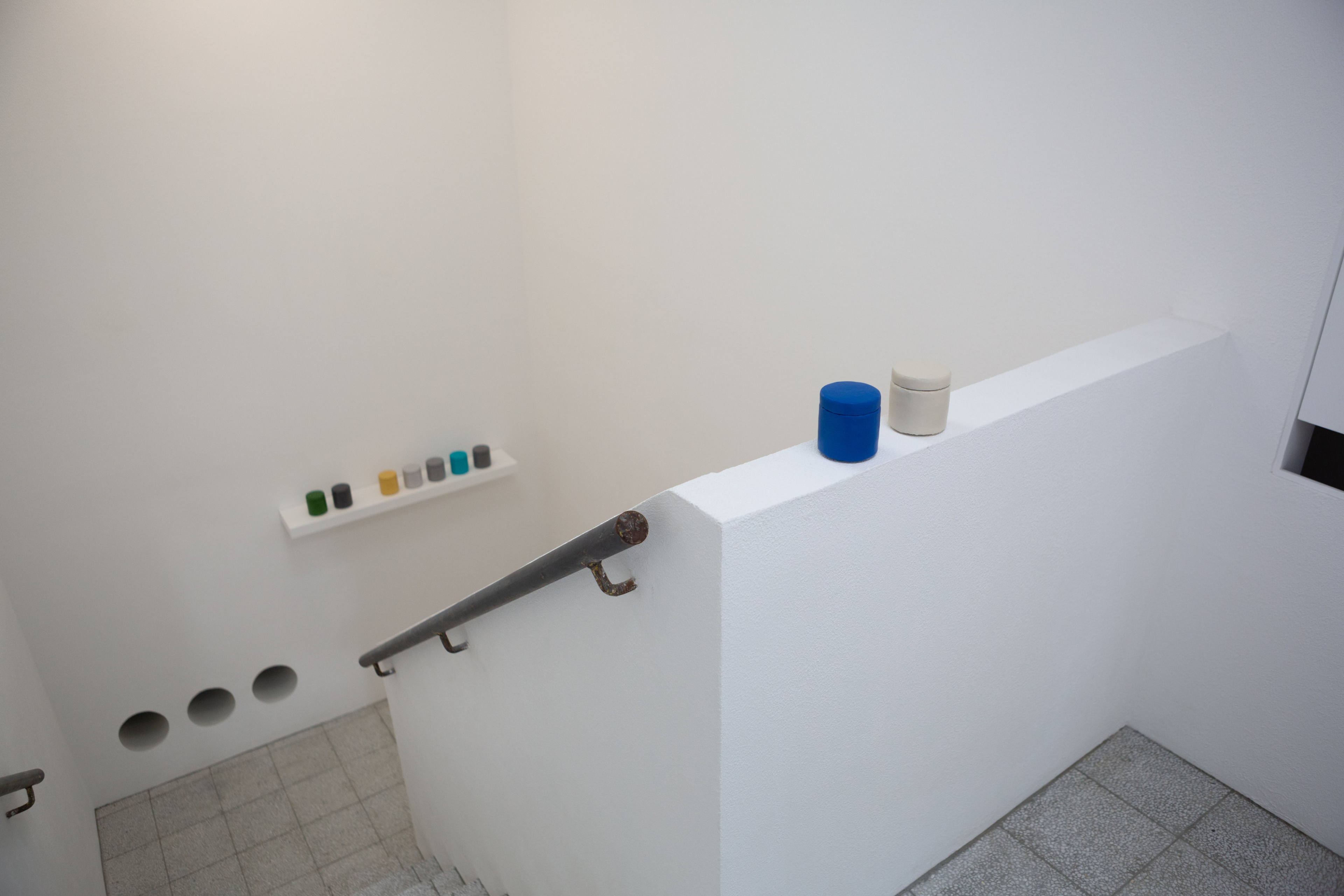 Paint Cans_Titan Buff / Cobalt Blue 顏料罐 Titan Buff / Cobalt Blue