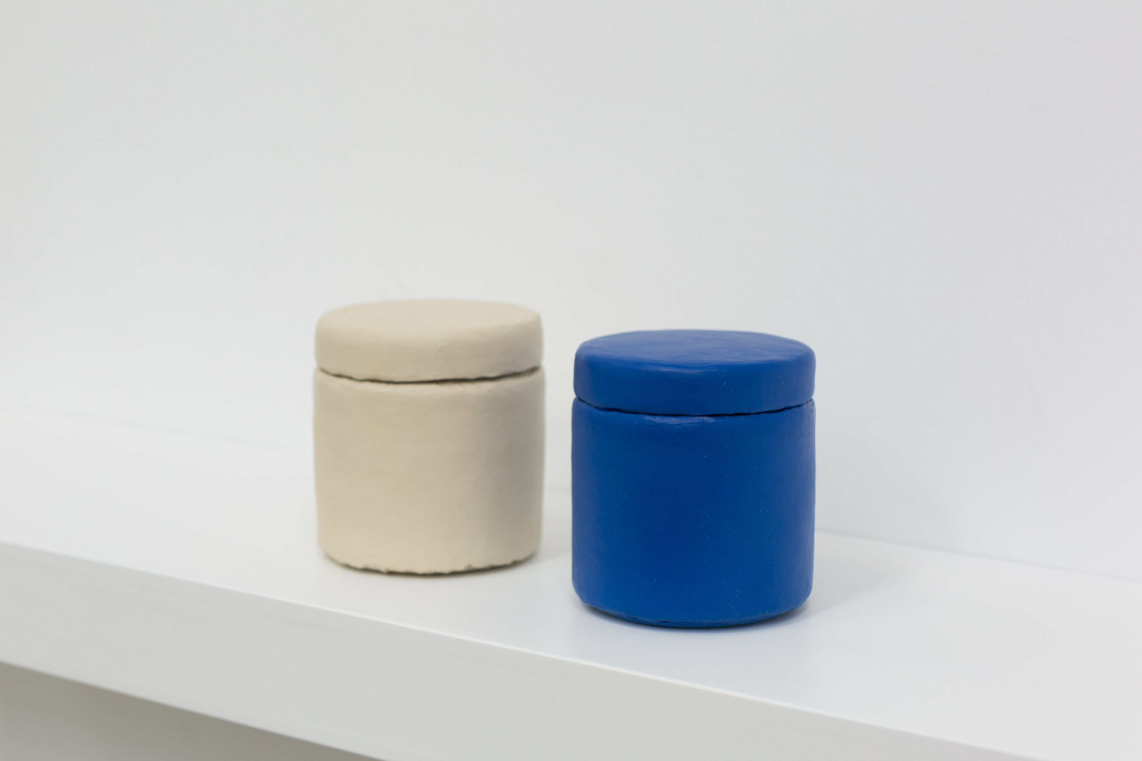 Paint Cans_Titan Buff / Cobalt Blue 顏料罐 Titan Buff / Cobalt Blue