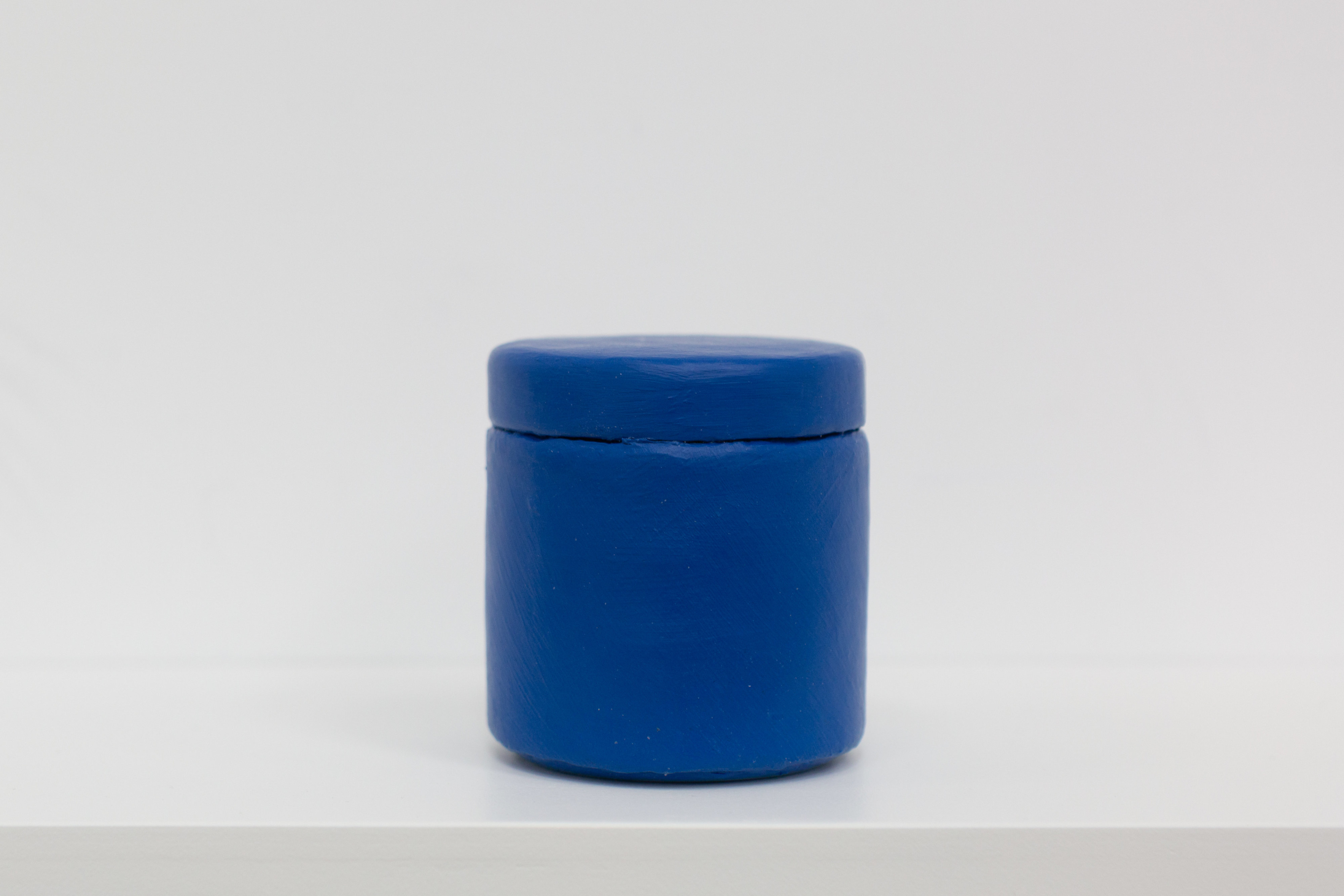 Paint Cans_Titan Buff / Cobalt Blue 顏料罐 Titan Buff / Cobalt Blue