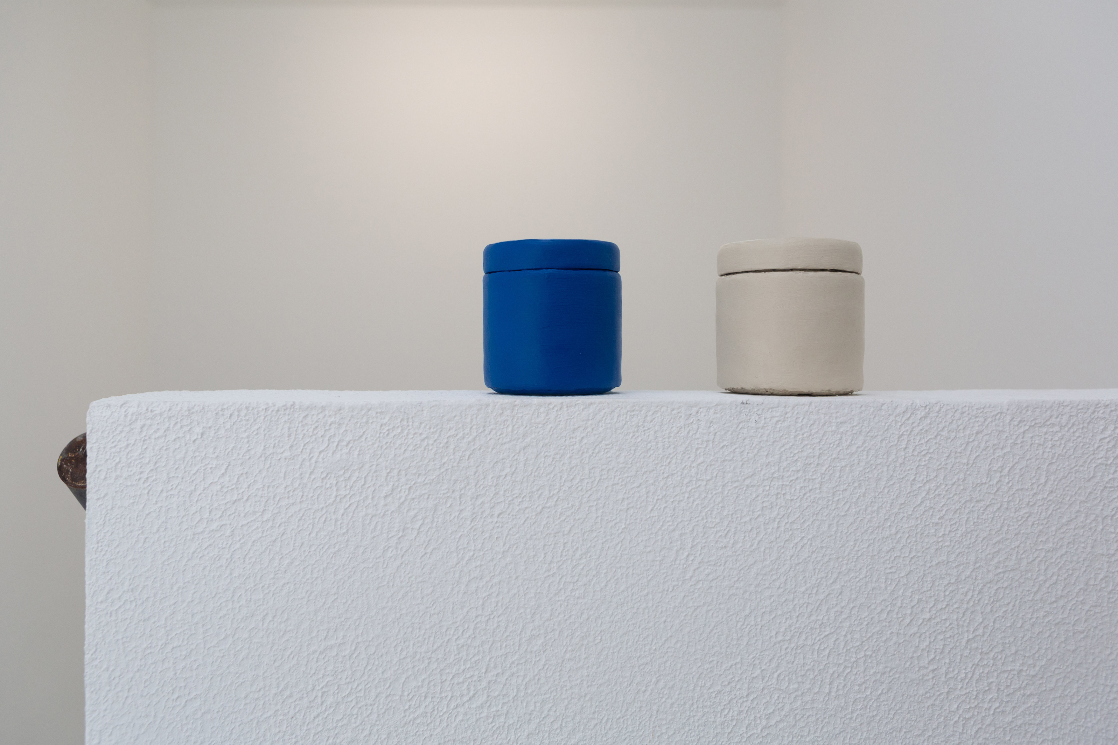 Paint Cans_Titan Buff / Cobalt Blue 顏料罐 Titan Buff / Cobalt Blue
