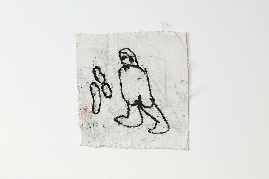 Trois formes au devant de toi