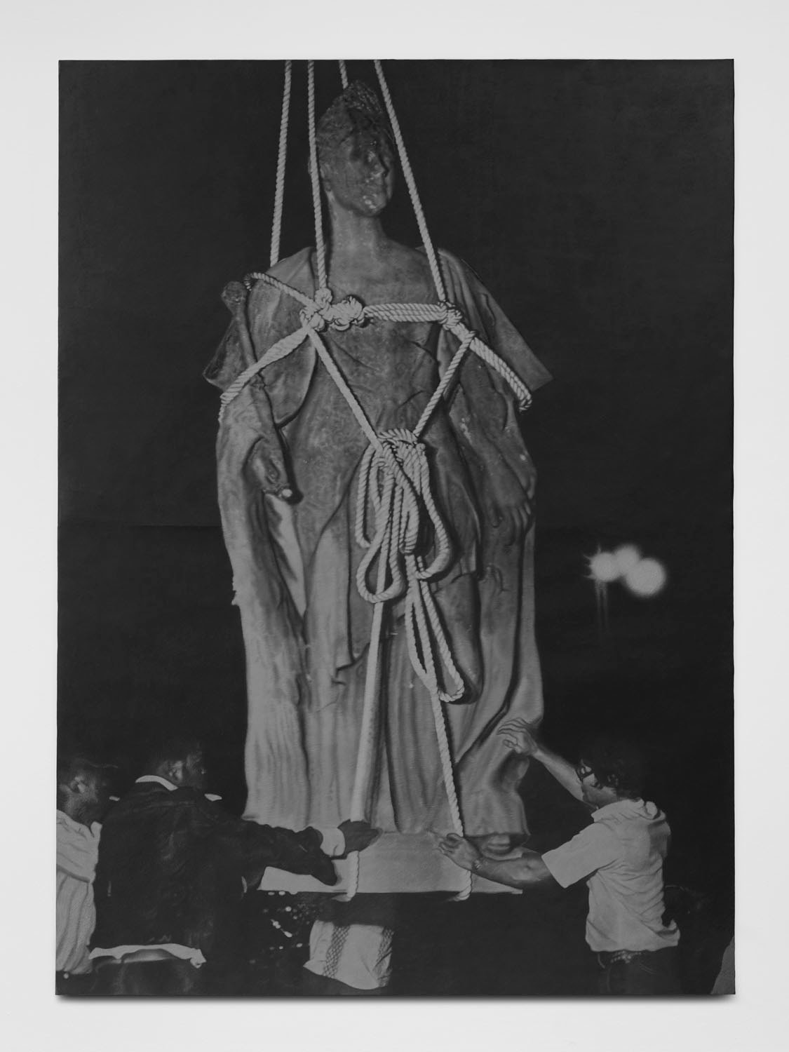 Removal of the statue of Queen Wilhelmina from Independence Square, Paramaribo, Suriname. . right: v...