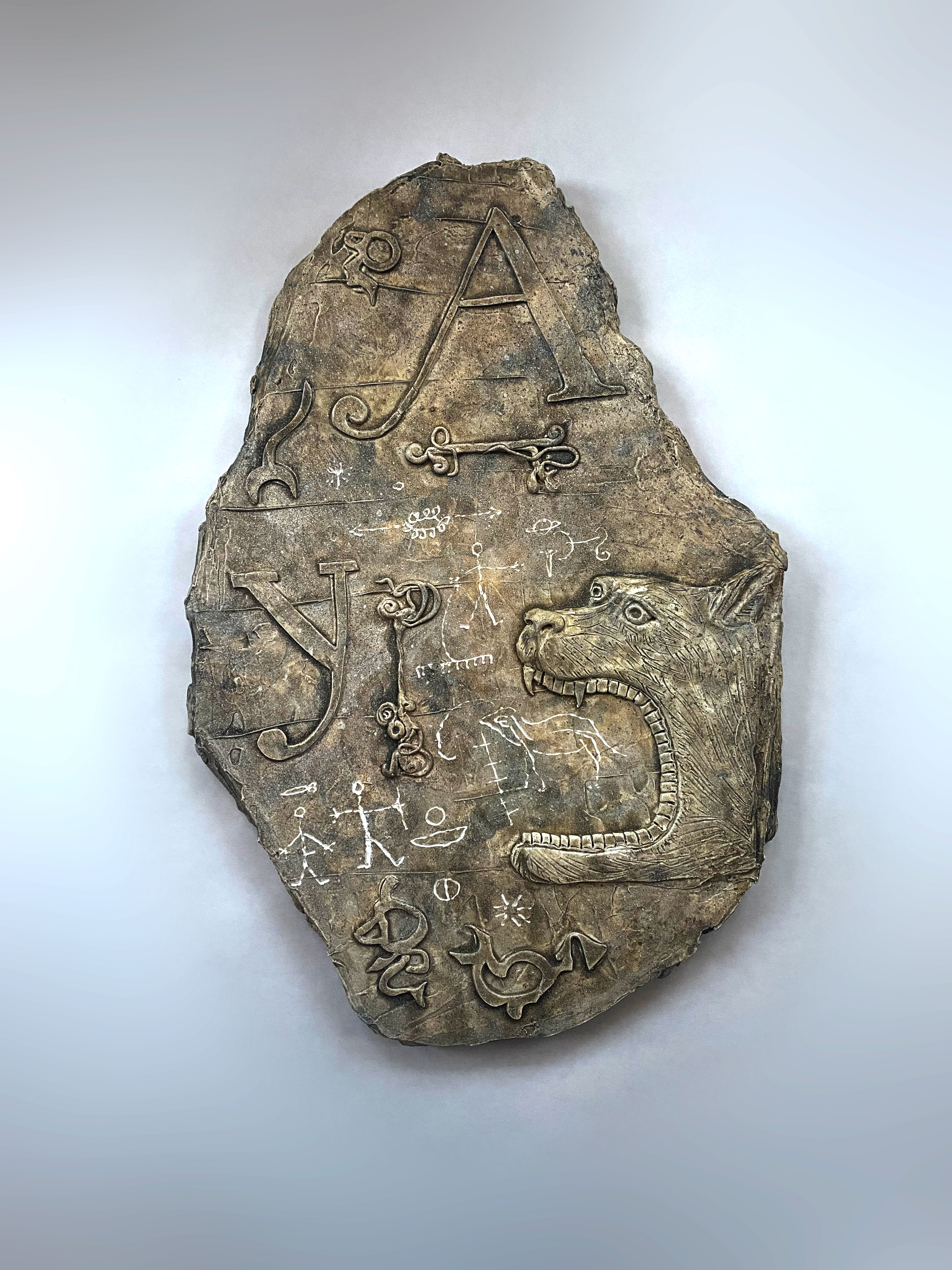 Letters A and Y fragment