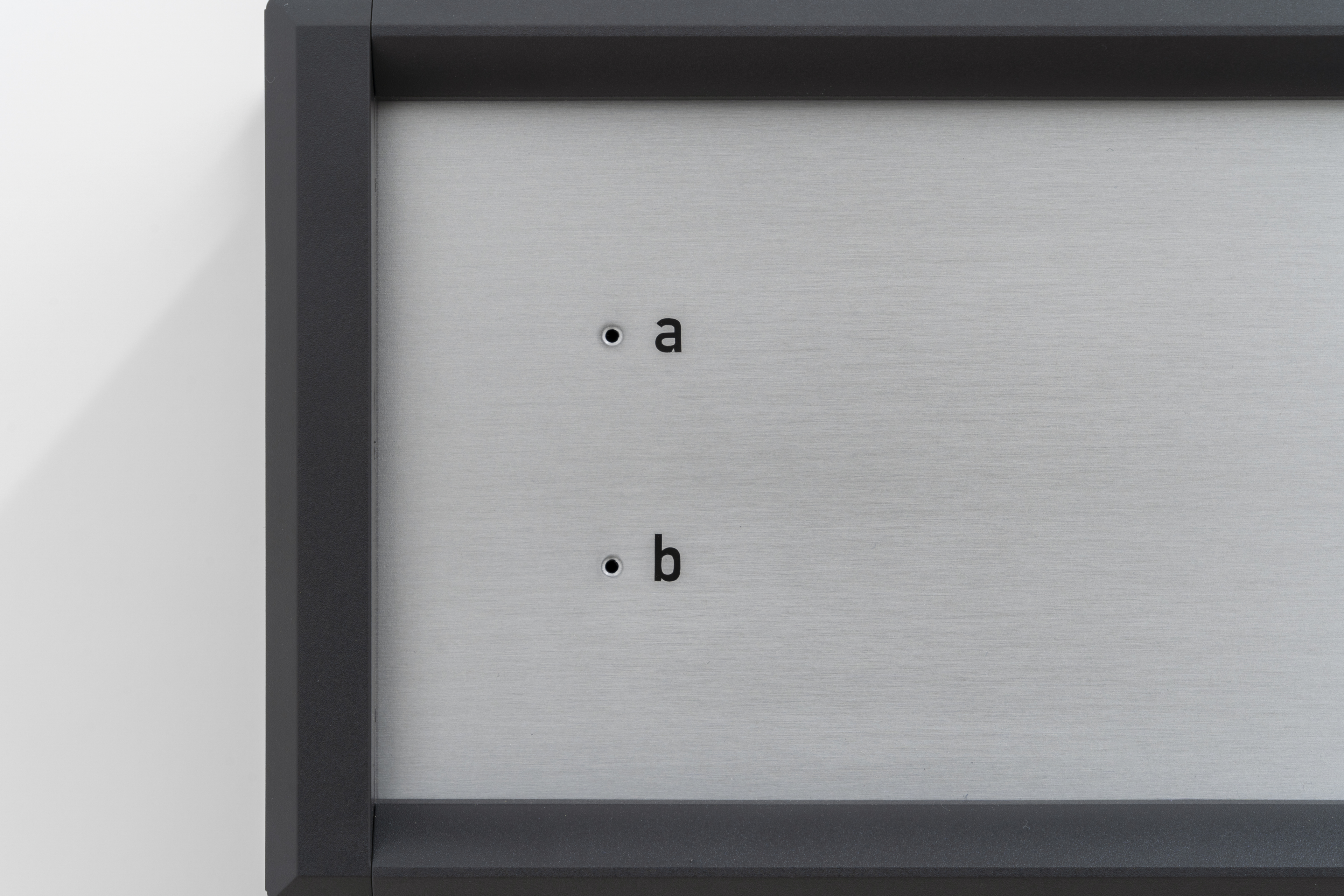 Panel (hearth a / hearth b)
